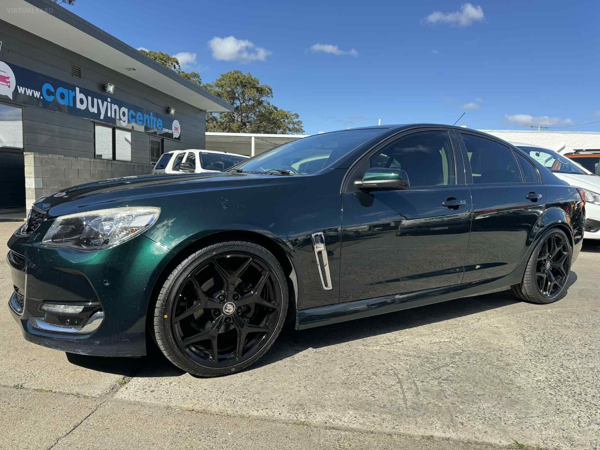 HOLDEN COMMODORE