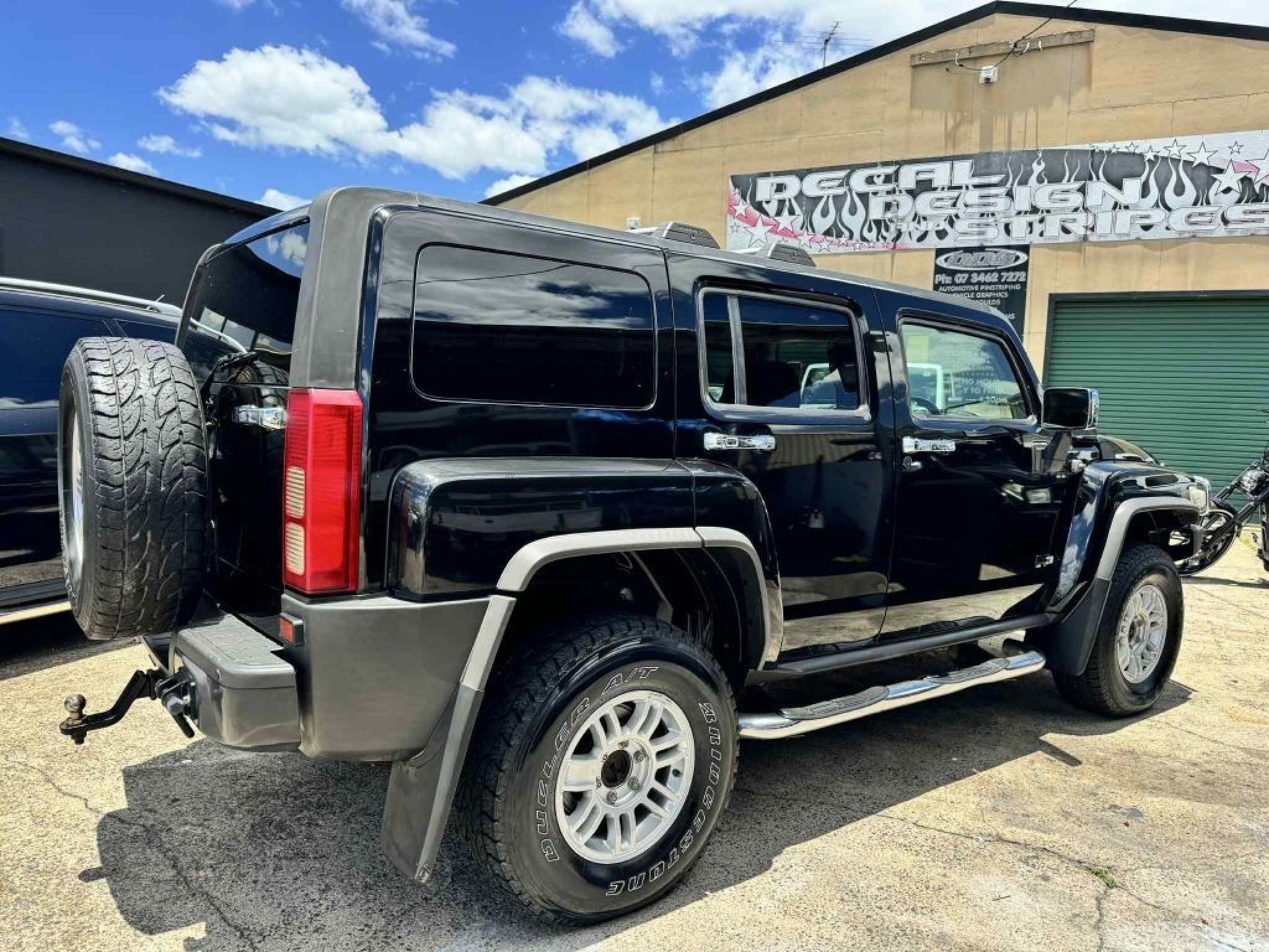 HUMMER H 3