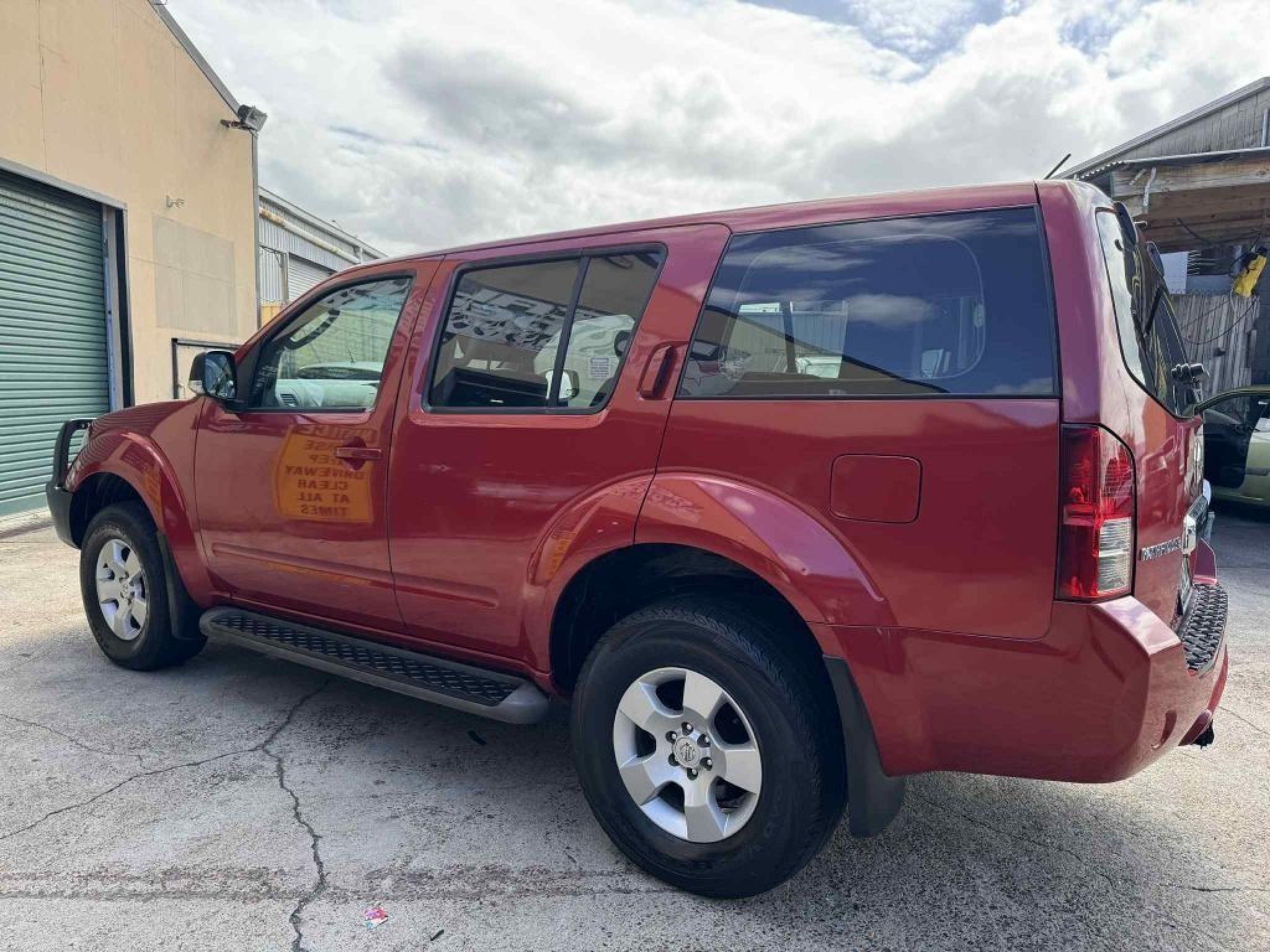NISSAN PATHFINDER