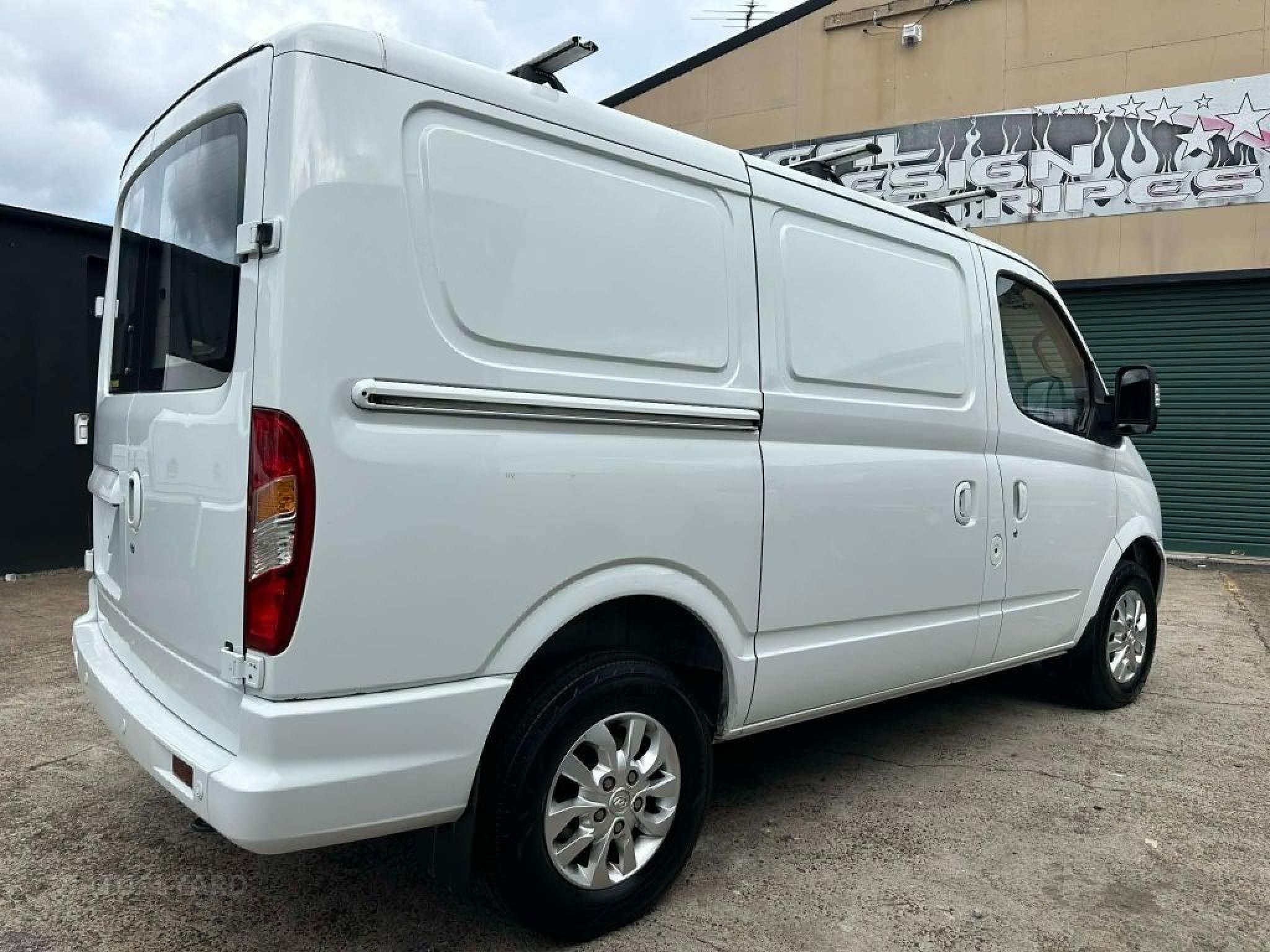 LDV G10
