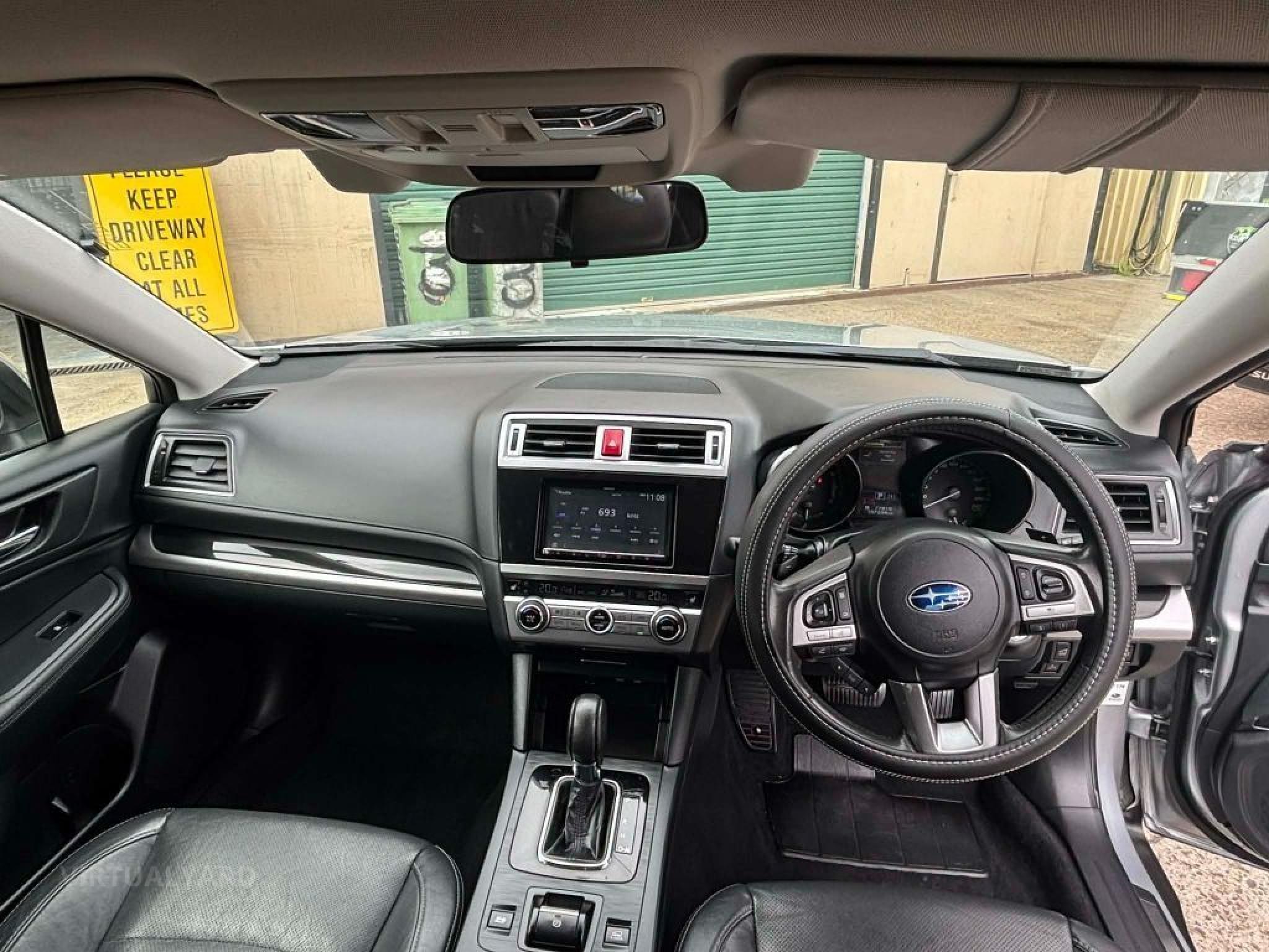 SUBARU OUTBACK