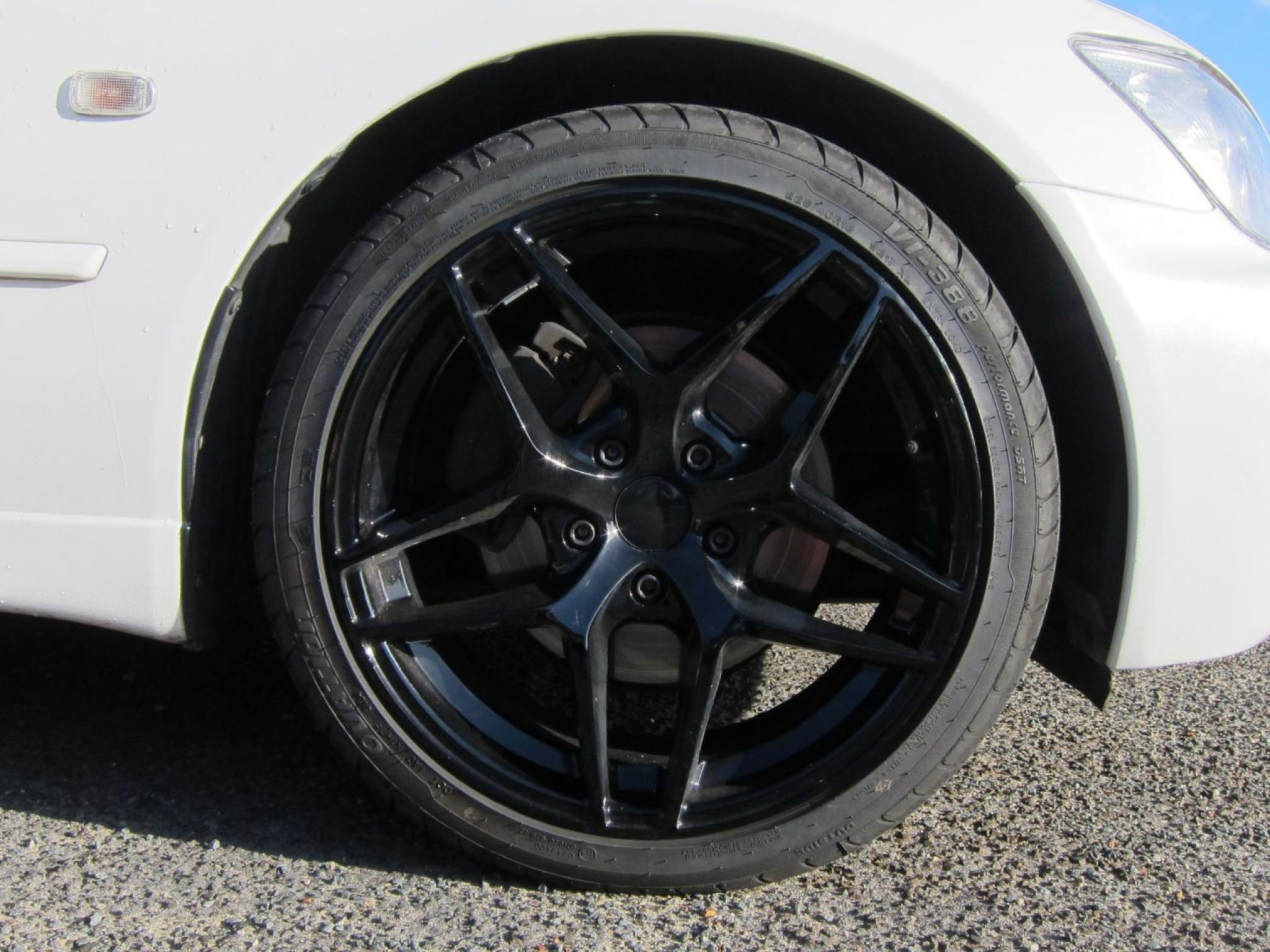 LEXUS IS300