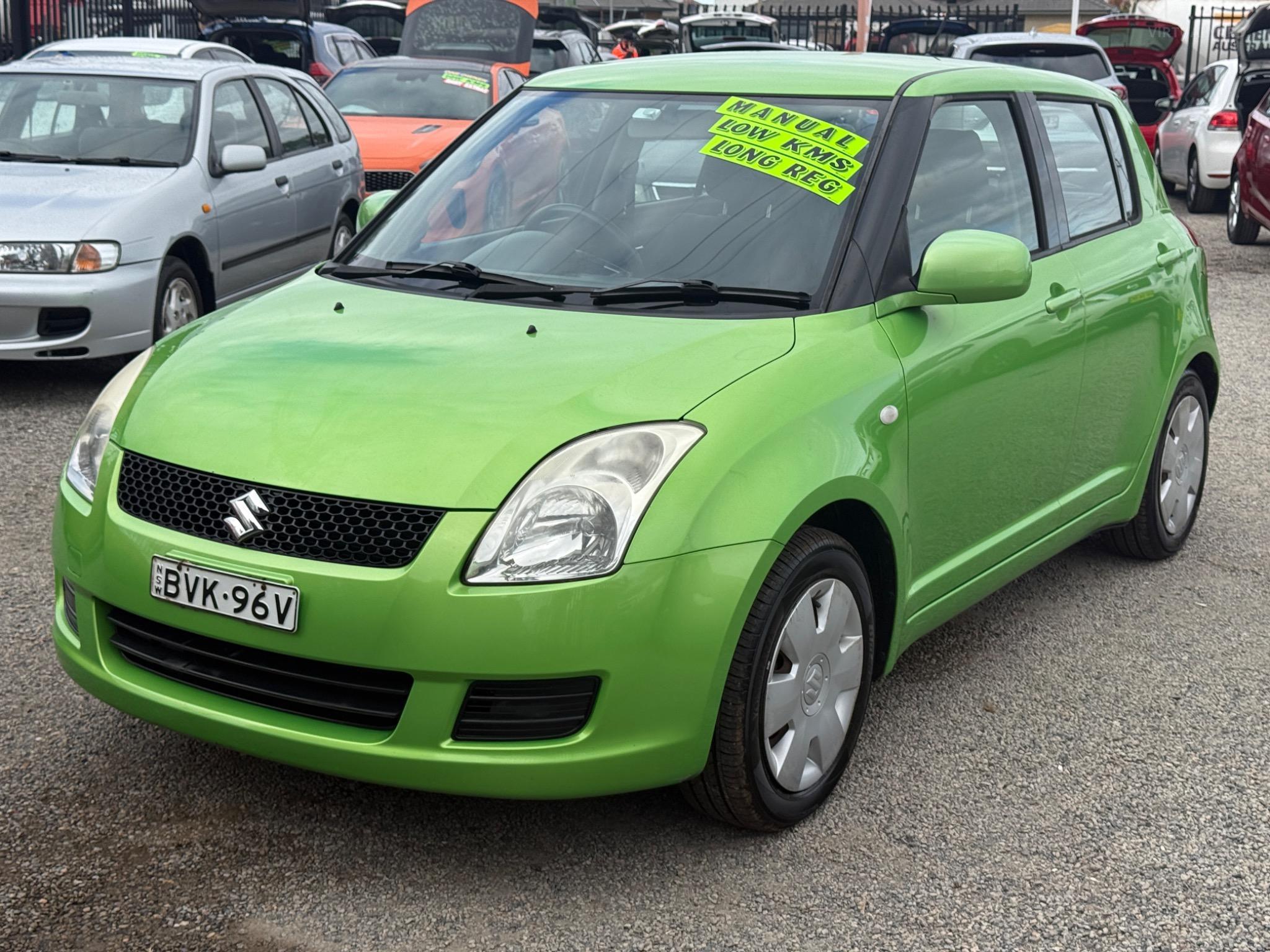SUZUKI SWIFT