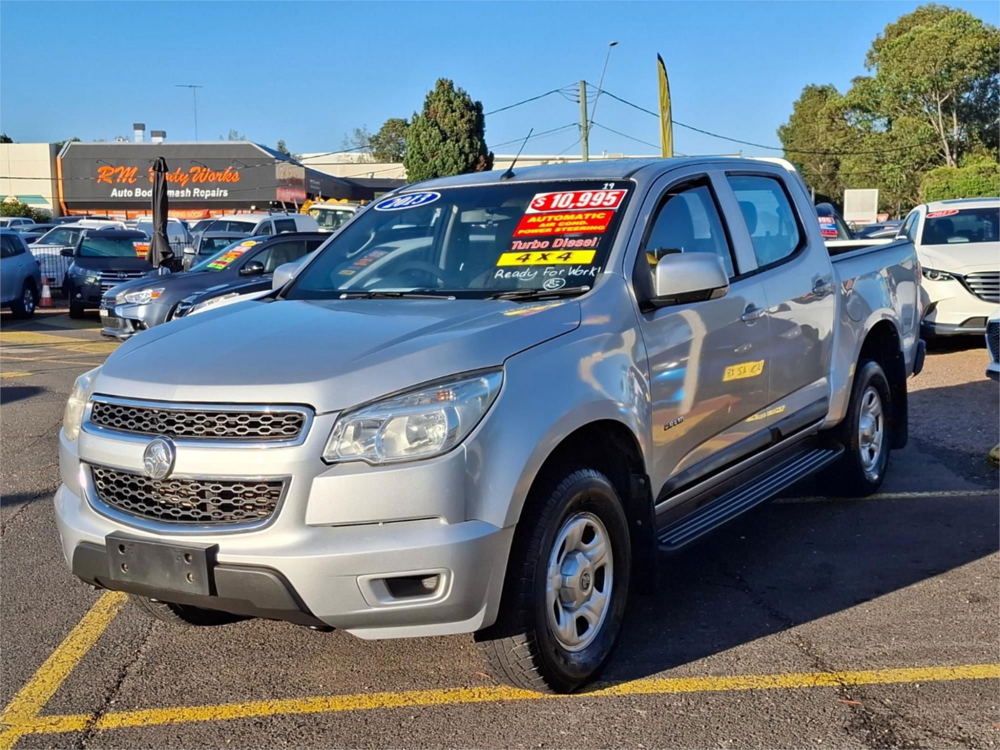 HOLDEN COLORADO