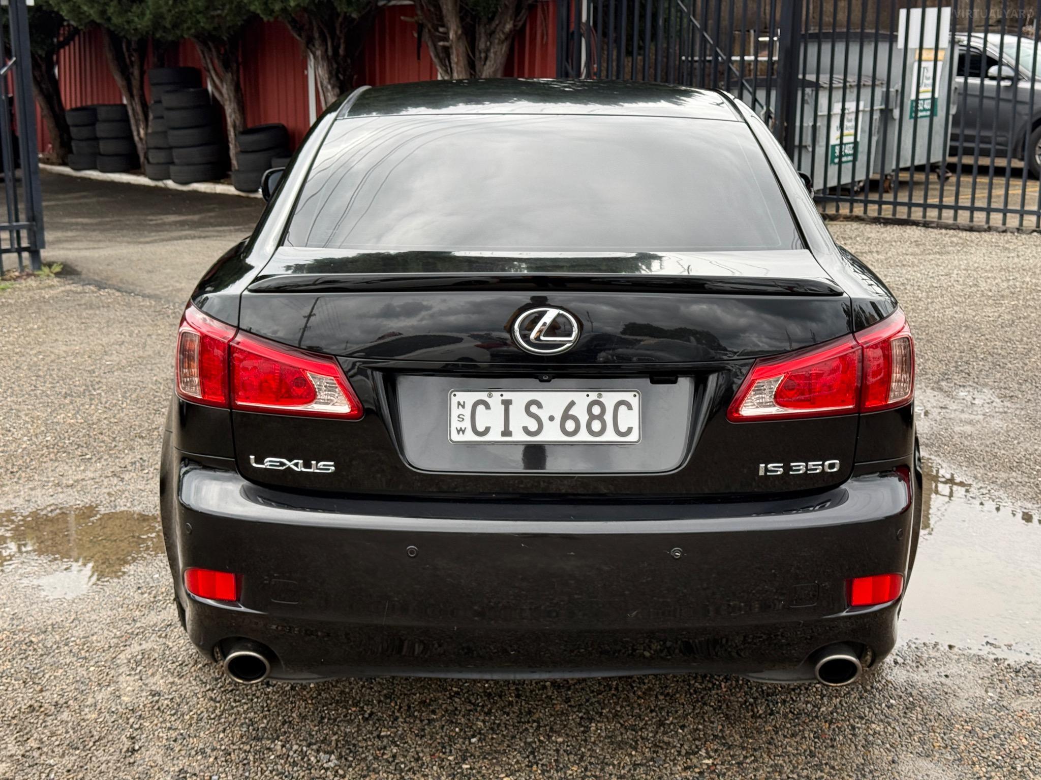 LEXUS IS350