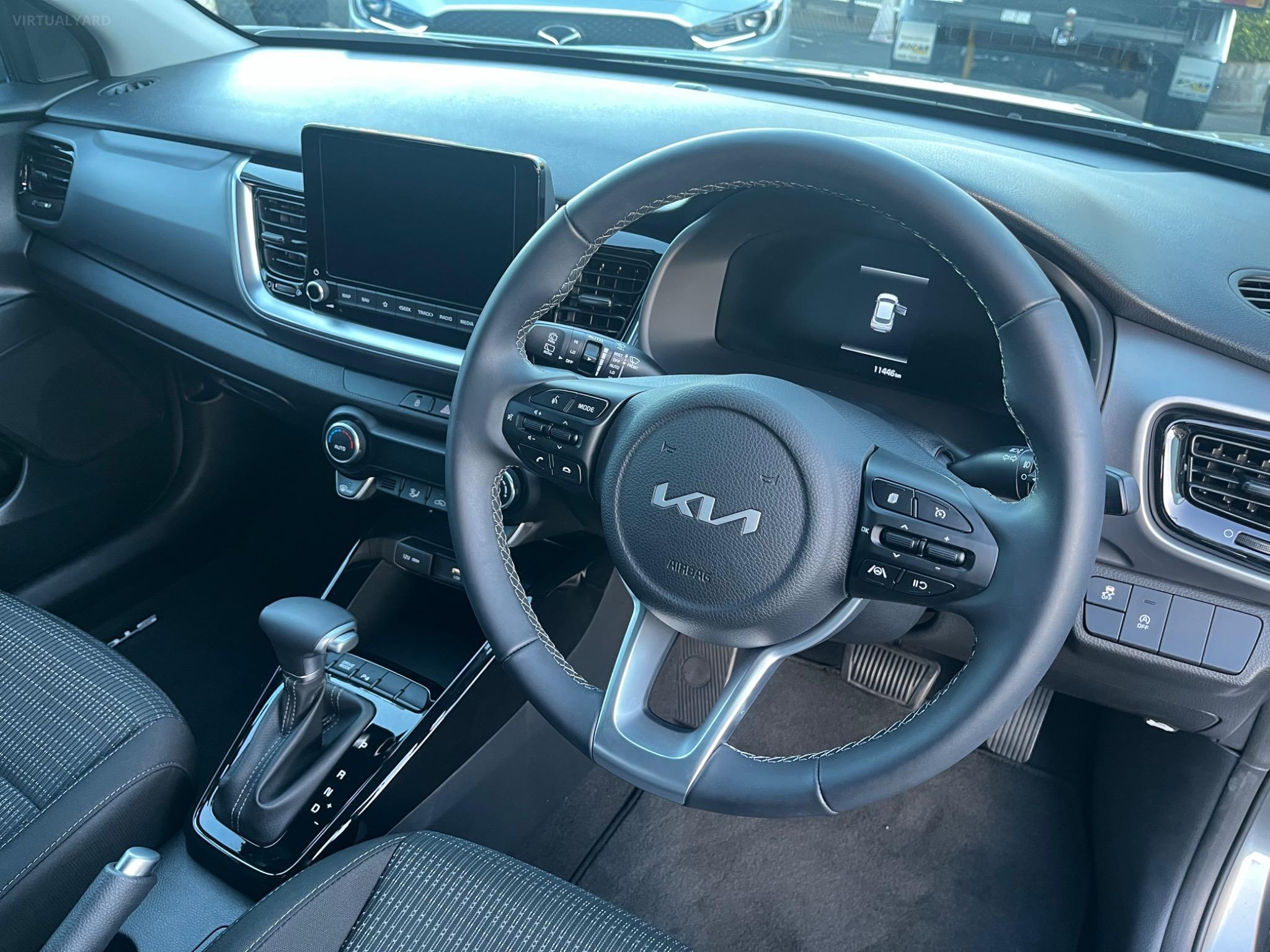 KIA STONIC