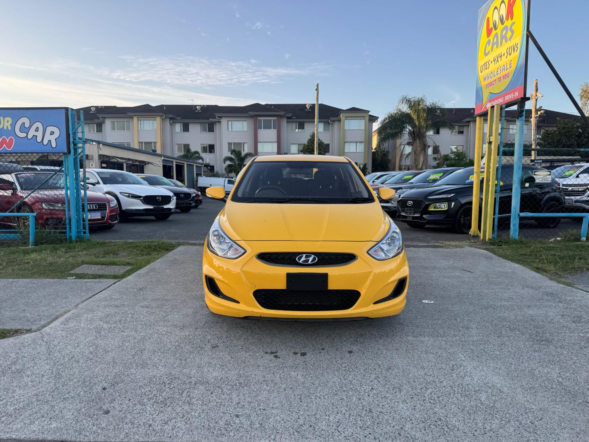 HYUNDAI ACCENT