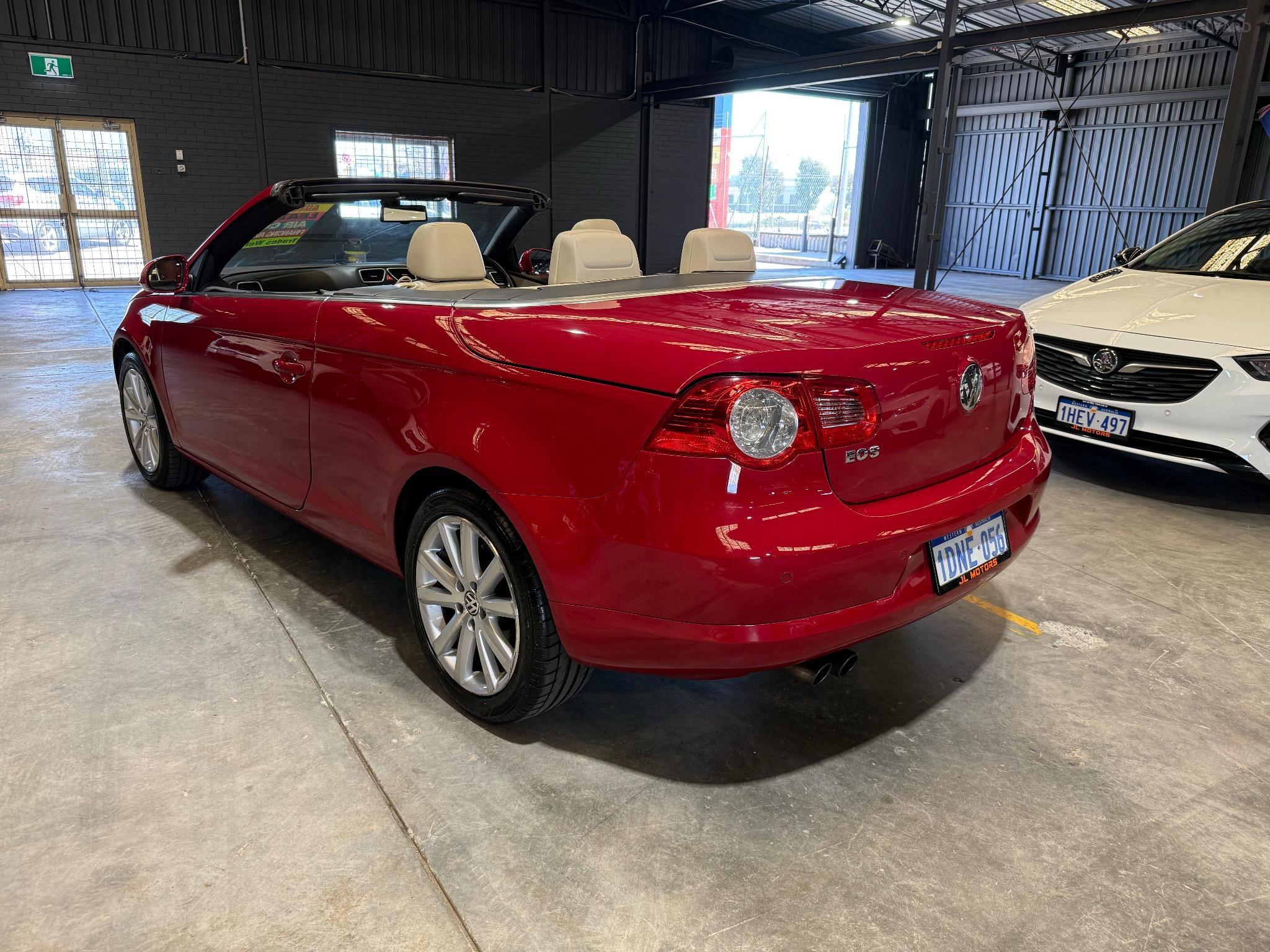 Volkswagen Eos