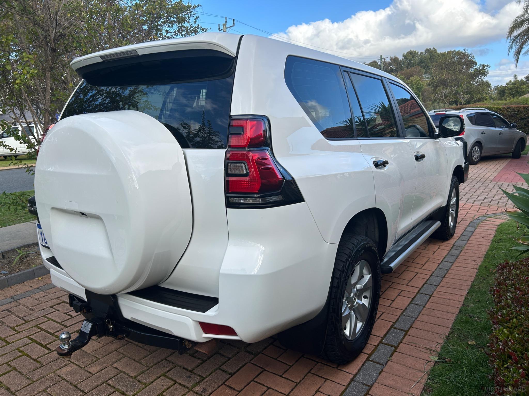 TOYOTA LANDCRUISER