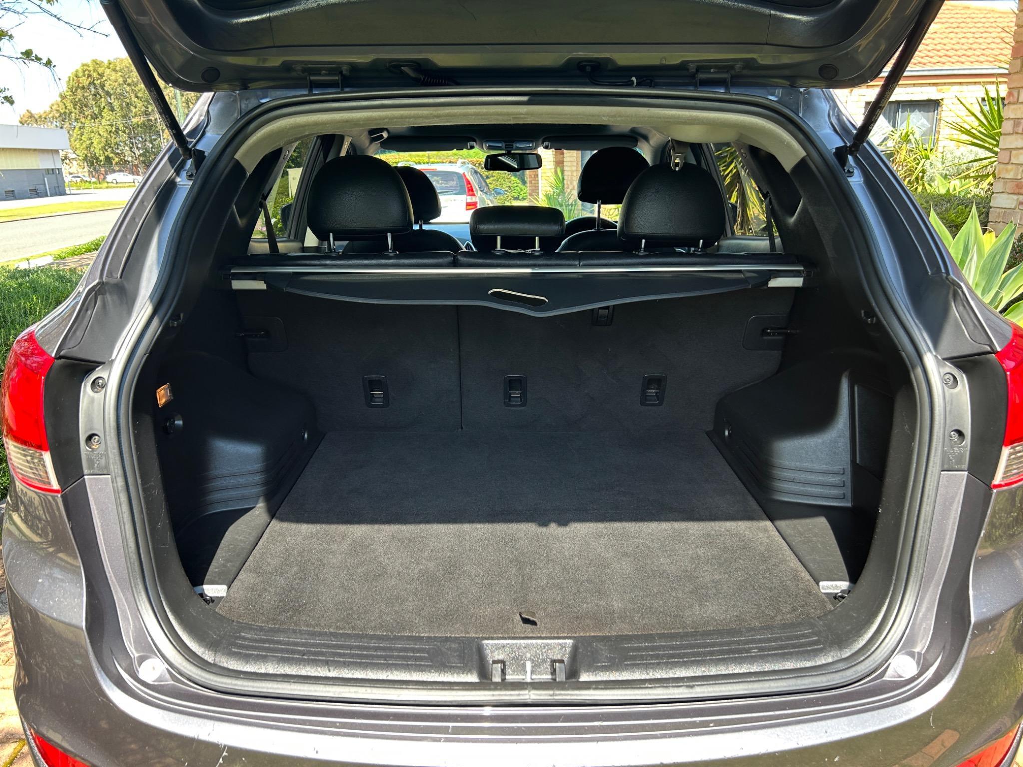 HYUNDAI iX35