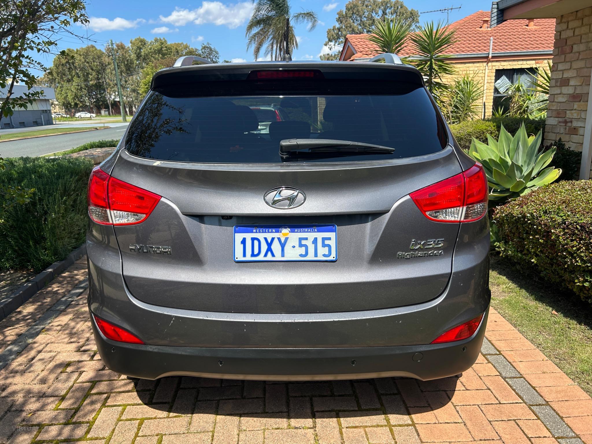 HYUNDAI iX35