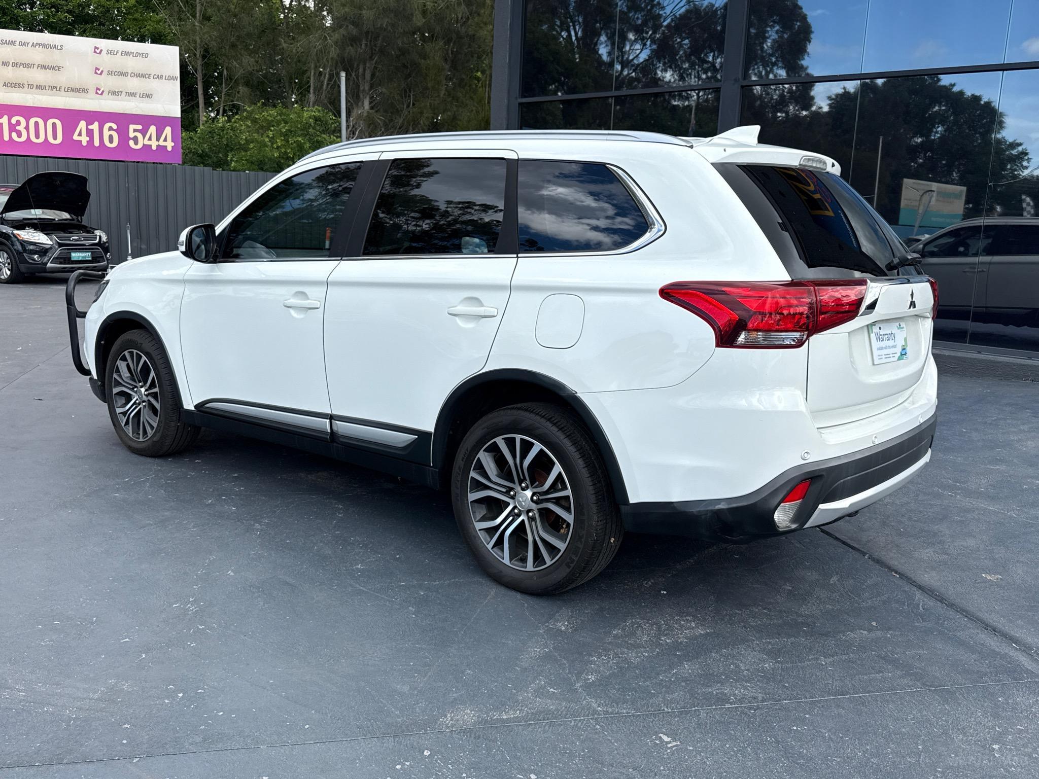 Mitsubishi Outlander
