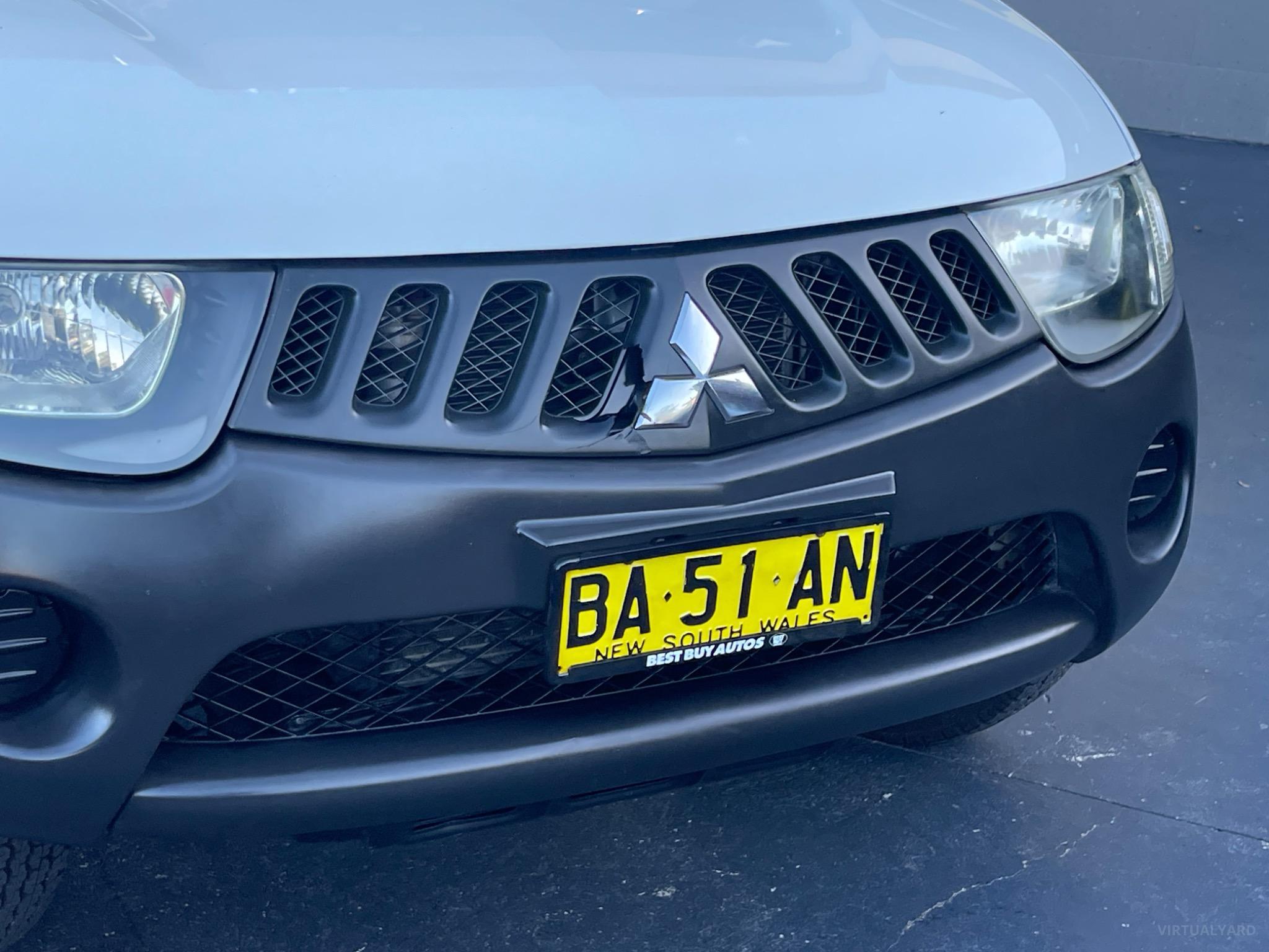 Mitsubishi Triton