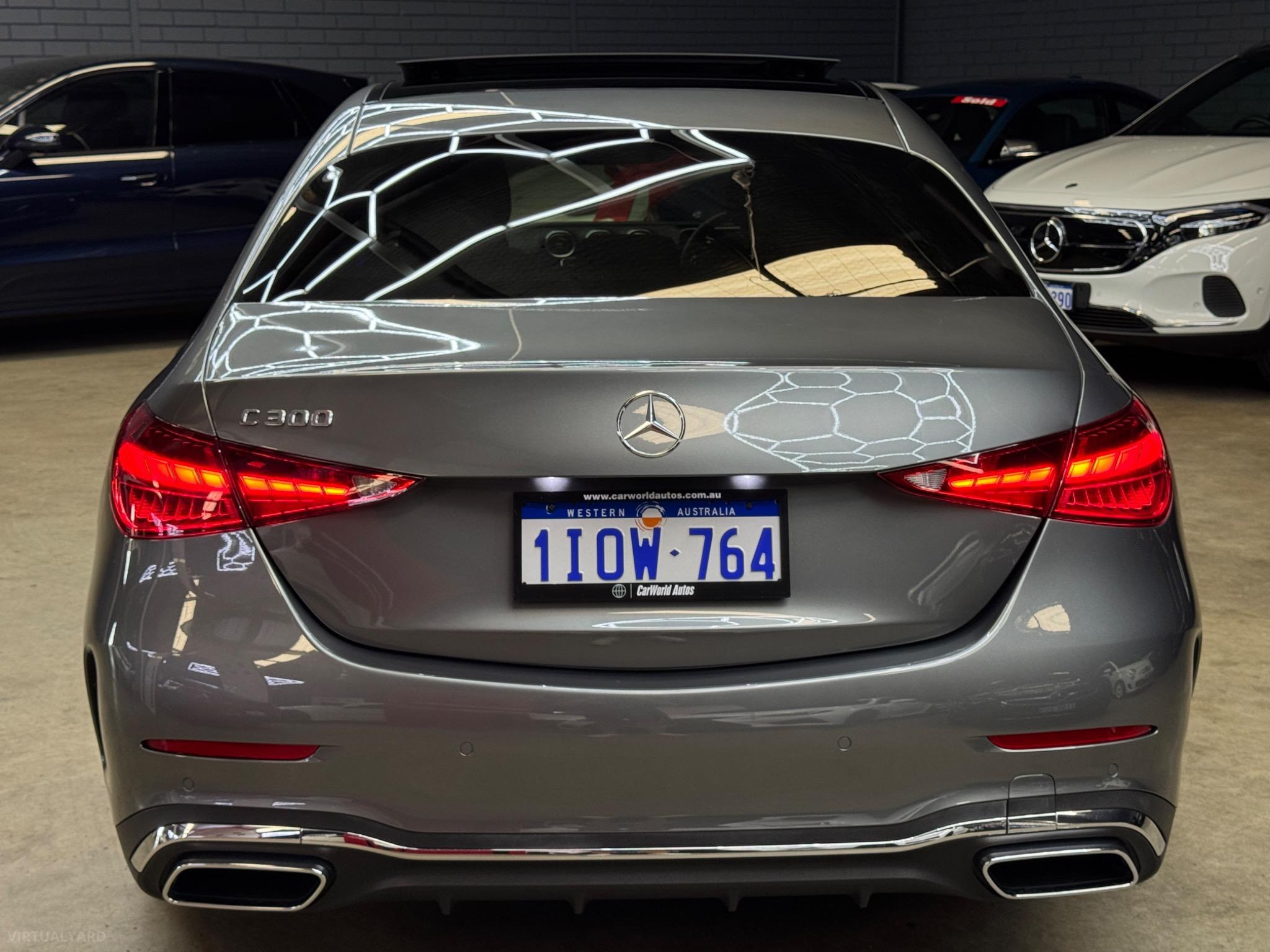 MERCEDES-BENZ C300