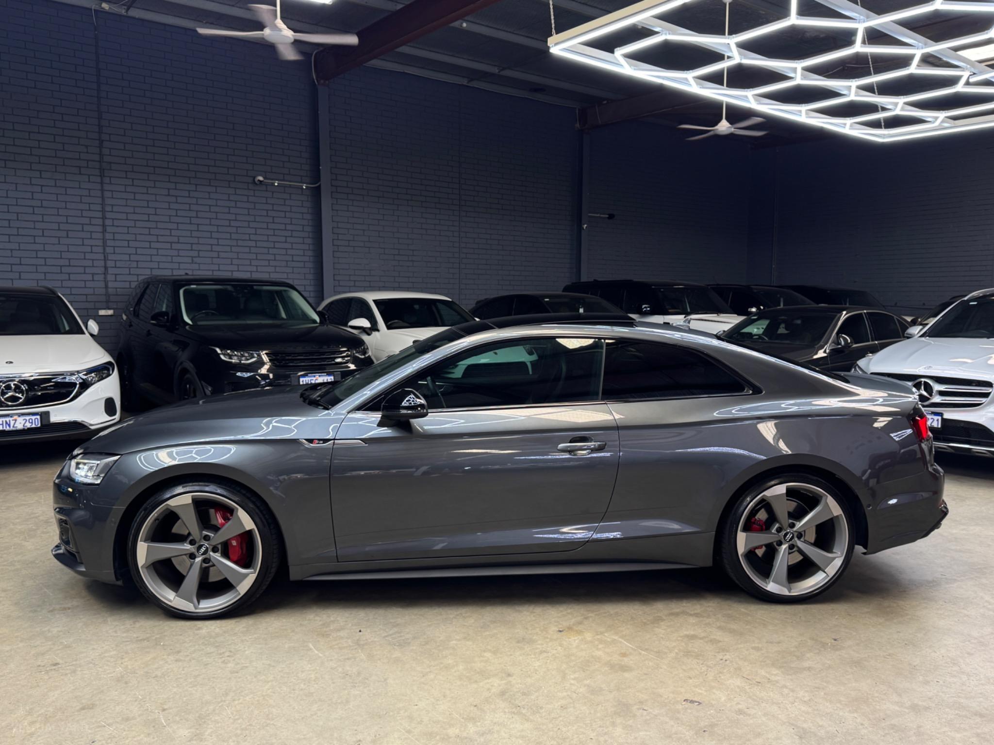 AUDI S5