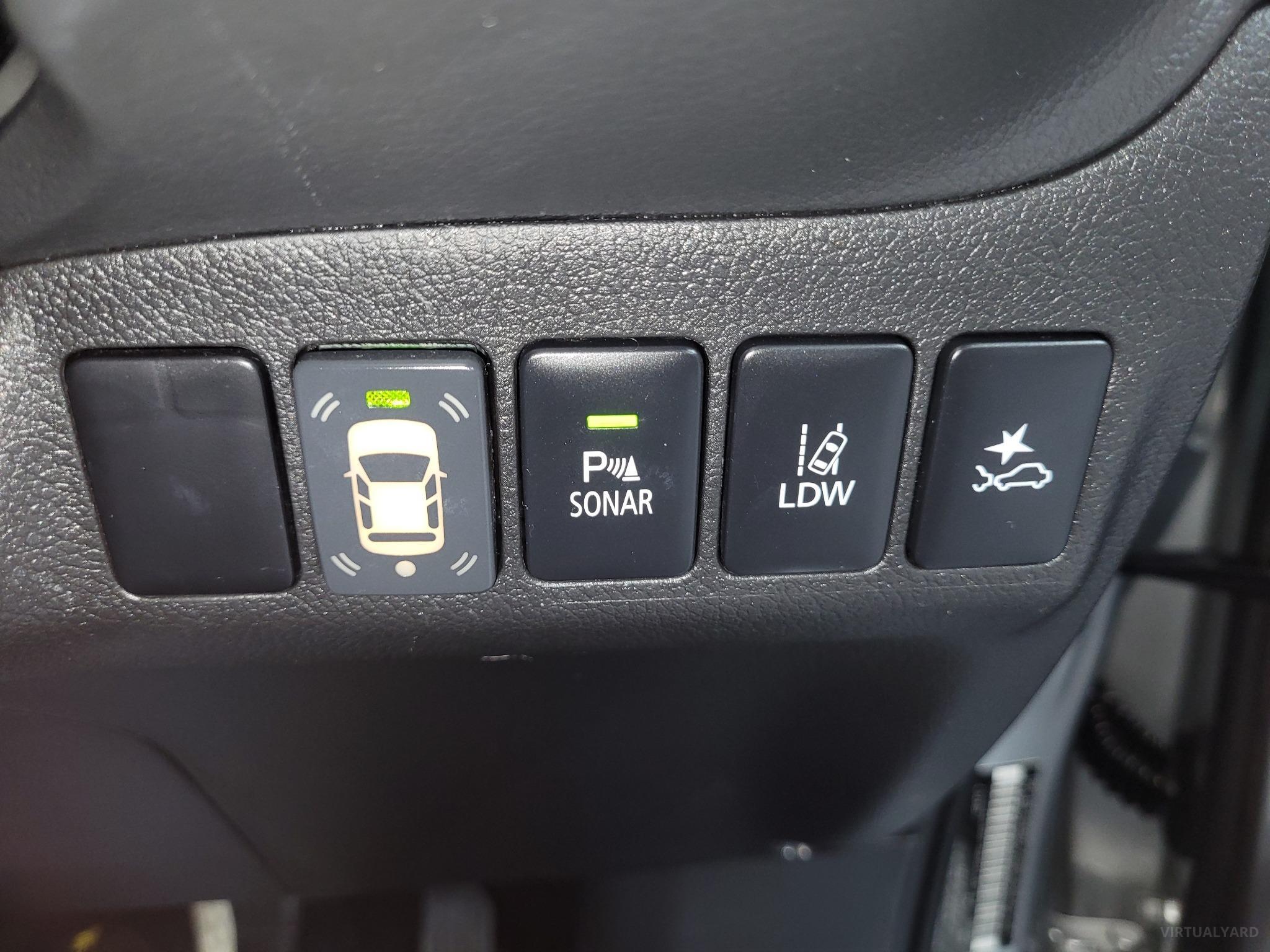 MITSUBISHI OUTLANDER 7 SEATER
