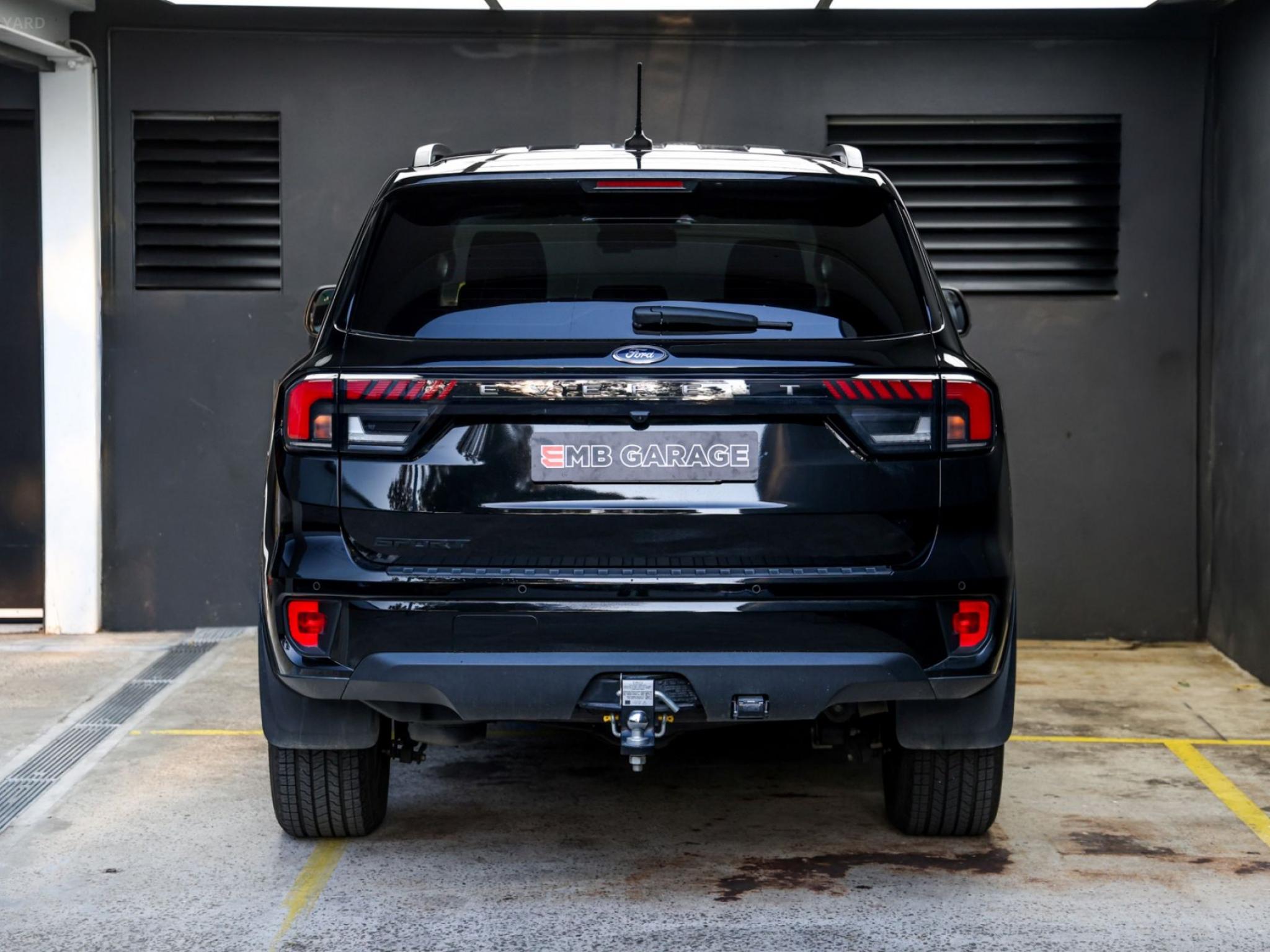 FORD EVEREST