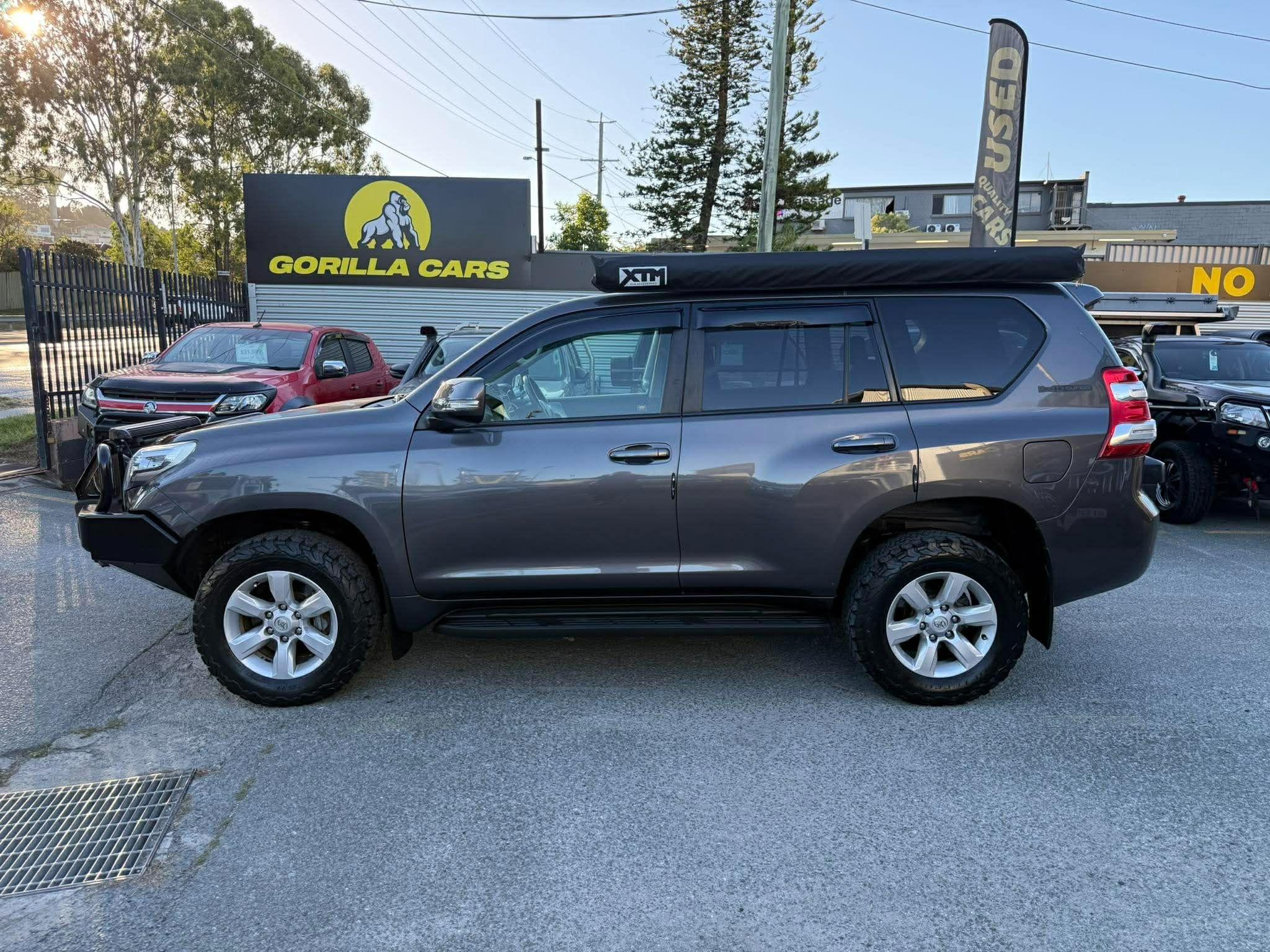 TOYOTA LANDCRUISER PRADO