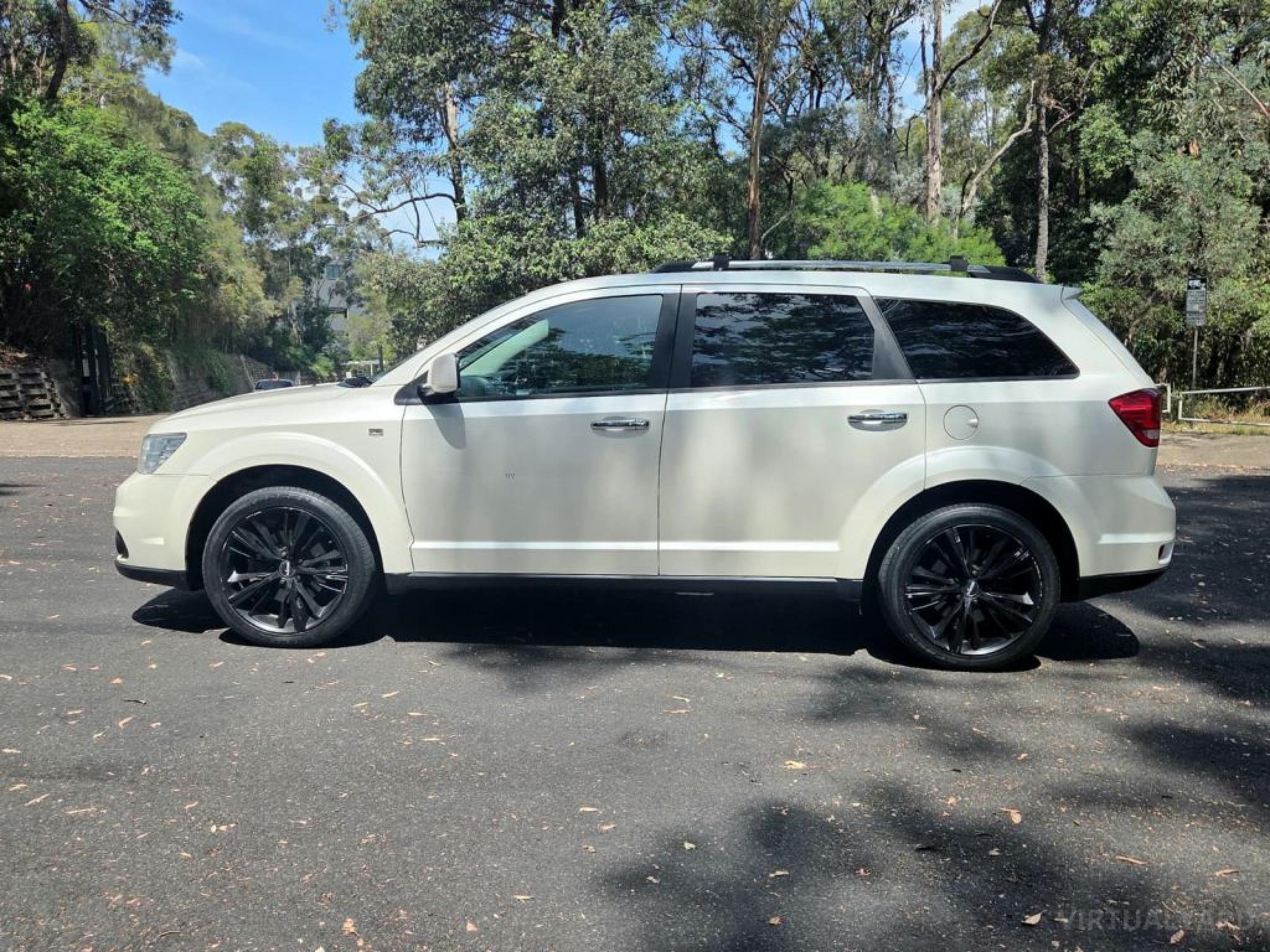DODGE JOURNEY