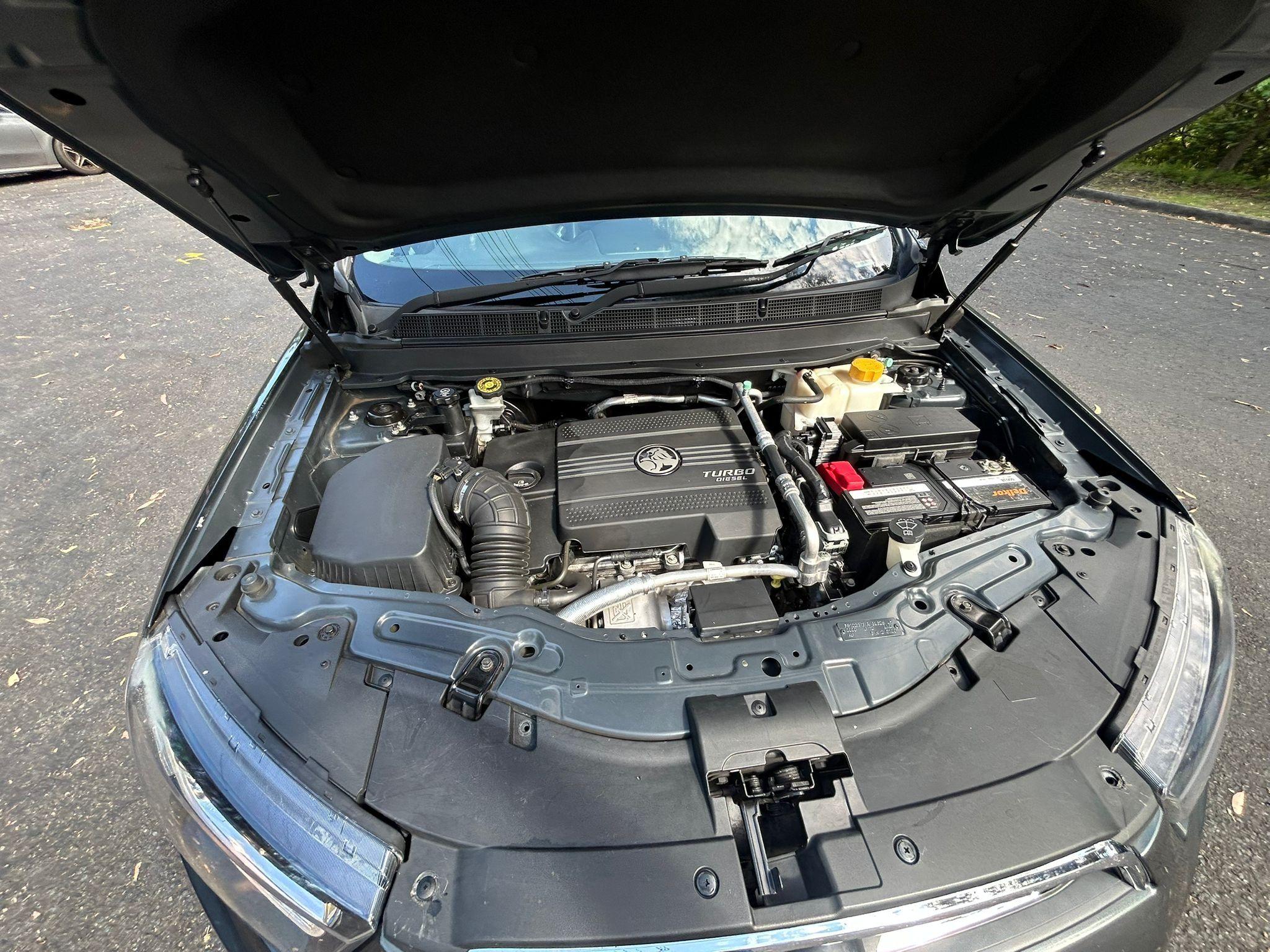HOLDEN CAPTIVA