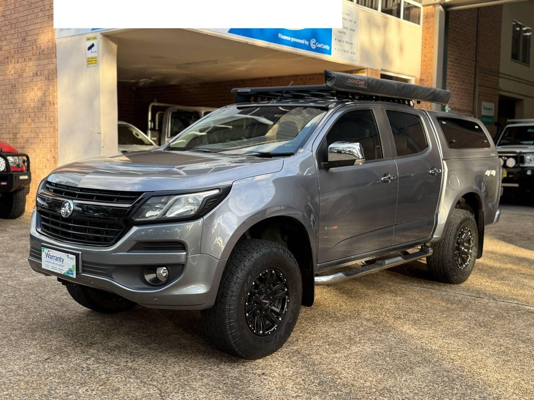 HOLDEN COLORADO