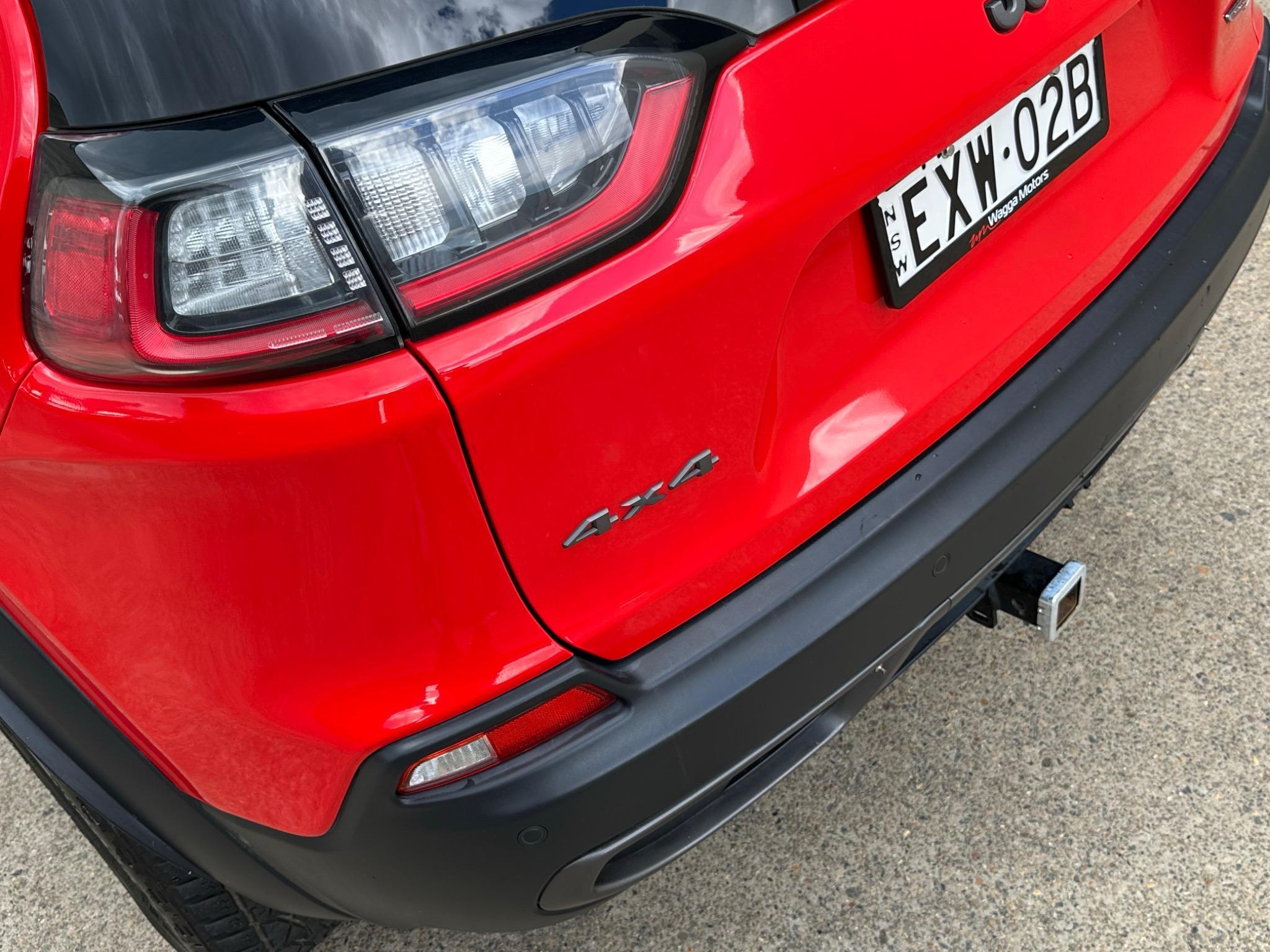 JEEP CHEROKEE
