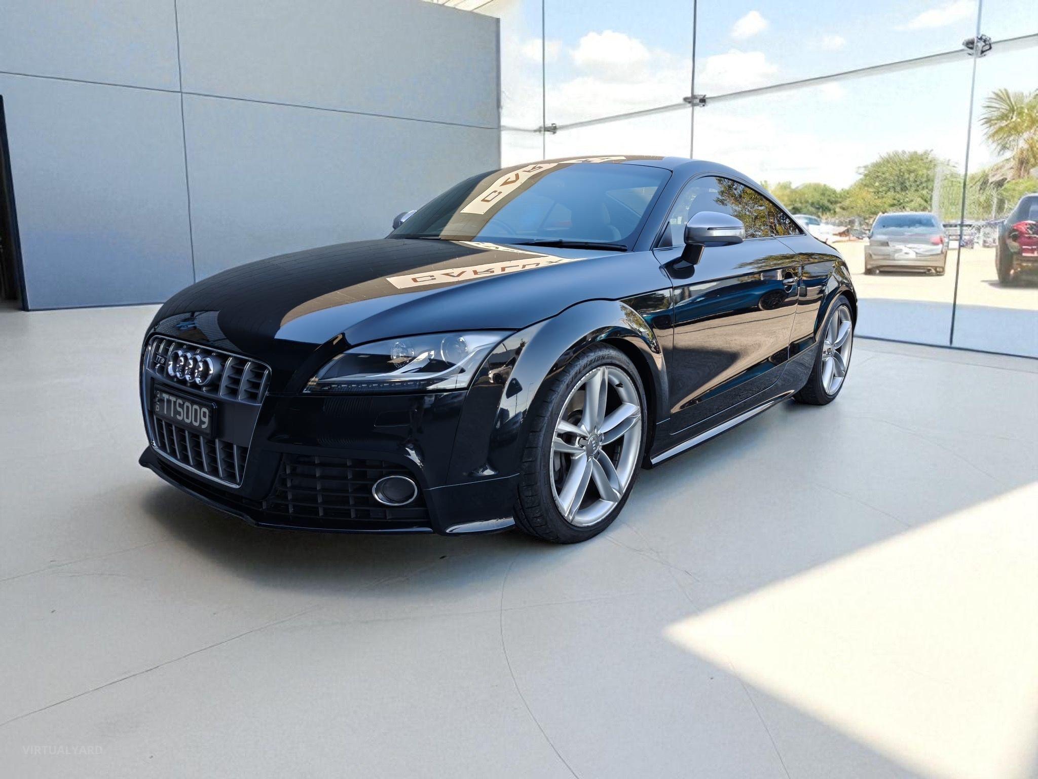 AUDI TT