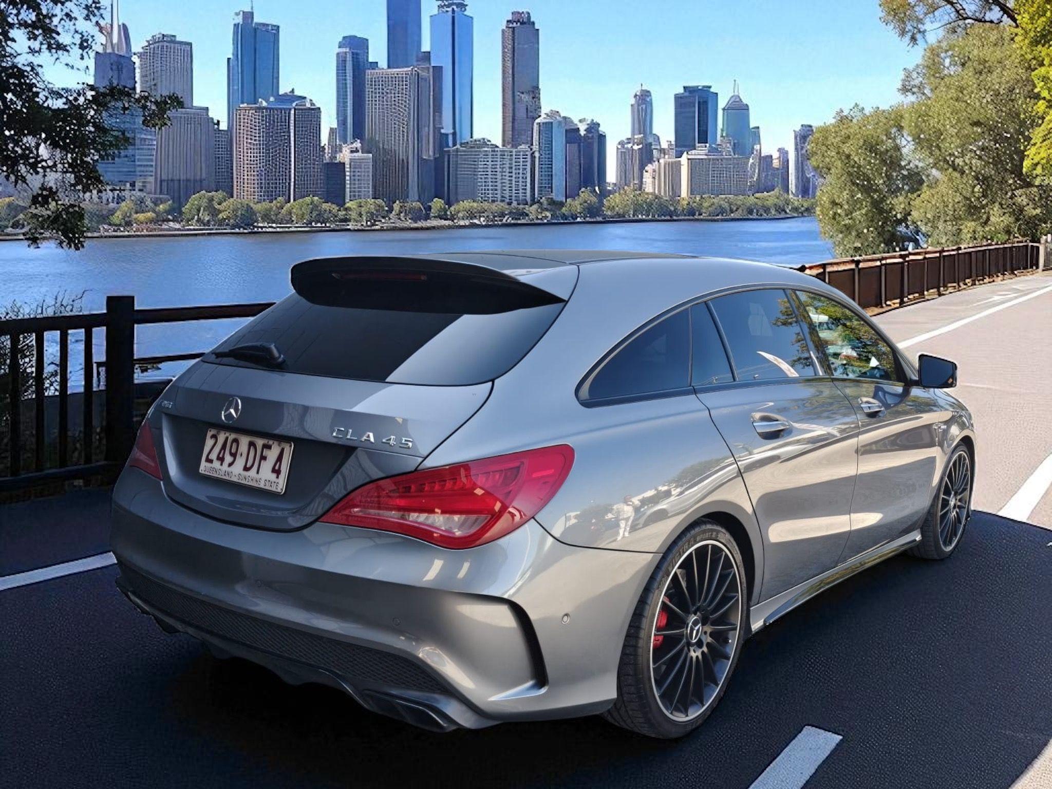 MERCEDES-BENZ CLA