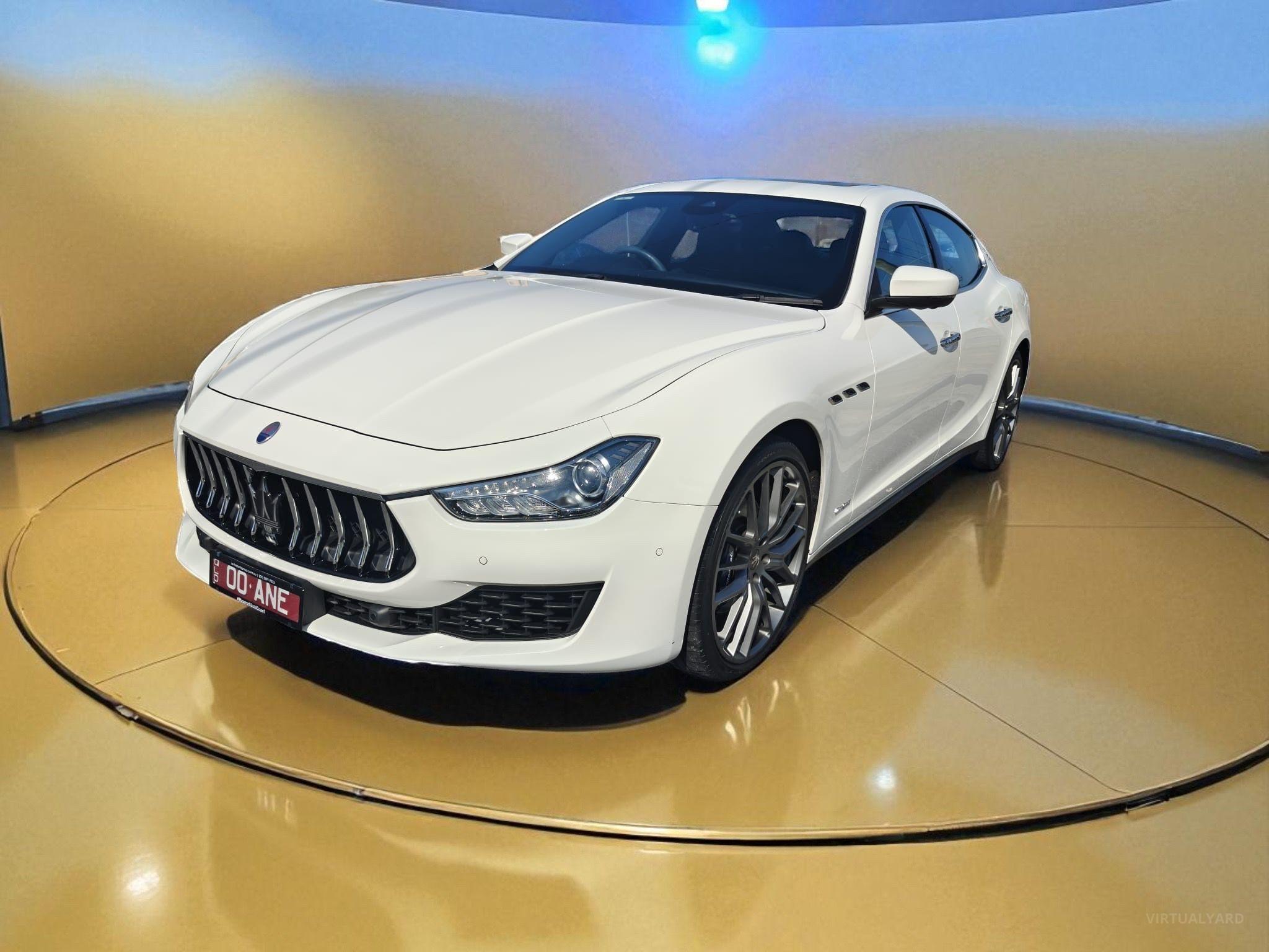 MASERATI GHIBLI