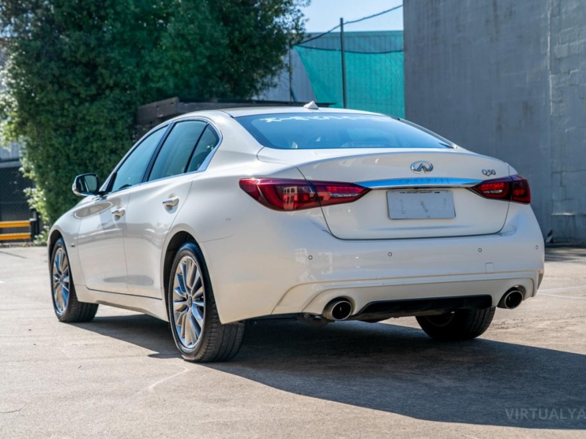 INFINITI Q50