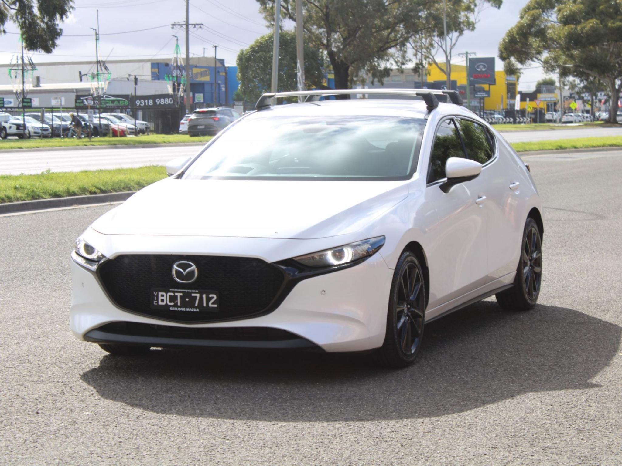 MAZDA MAZDA3