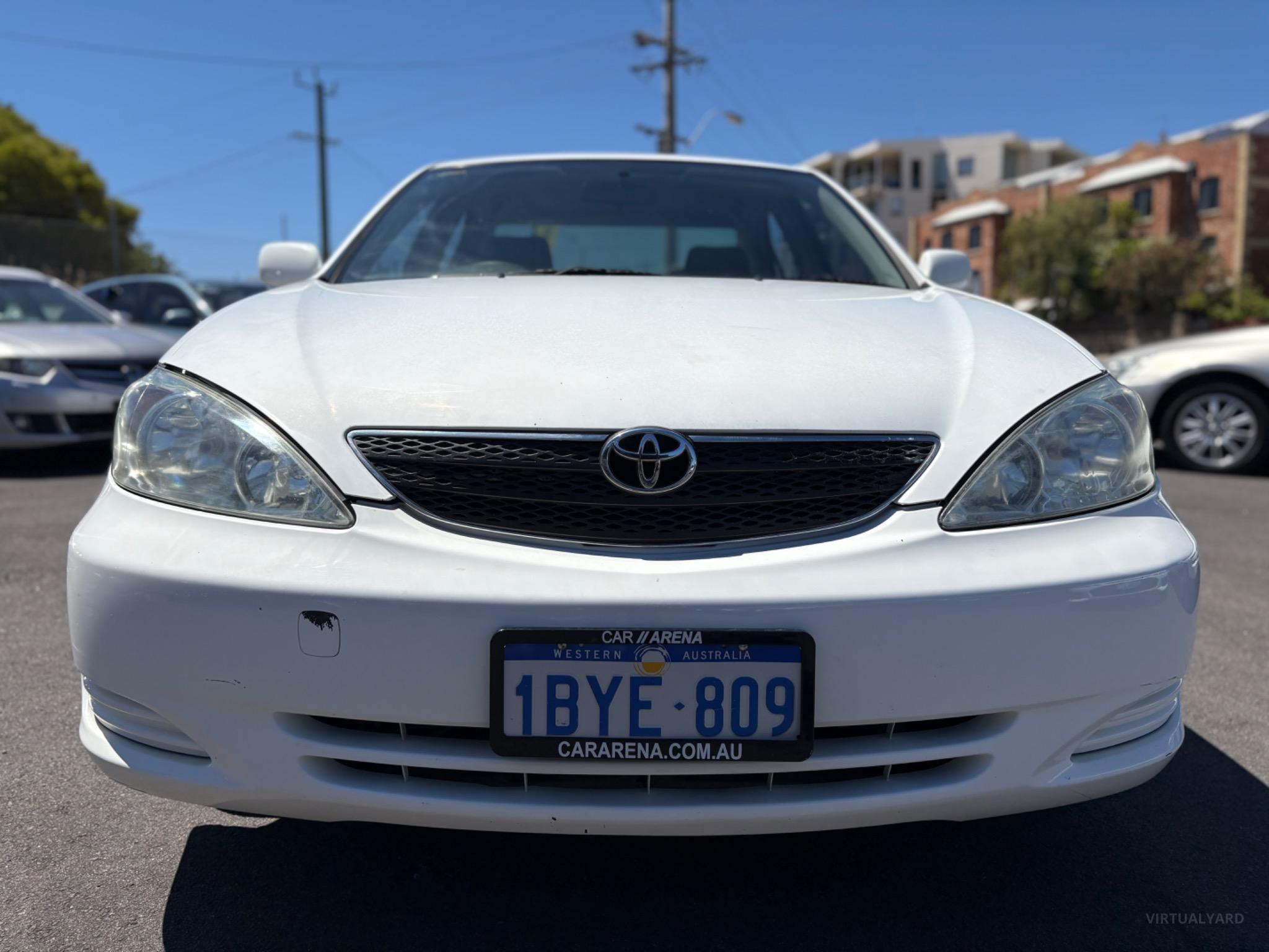 TOYOTA CAMRY
