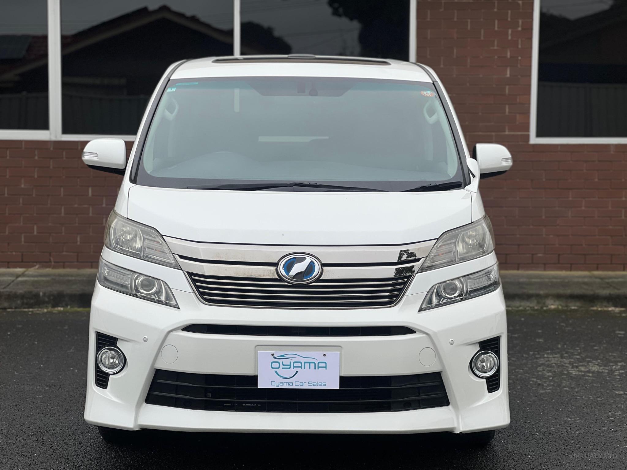 TOYOTA VELLFIRE HYBRID