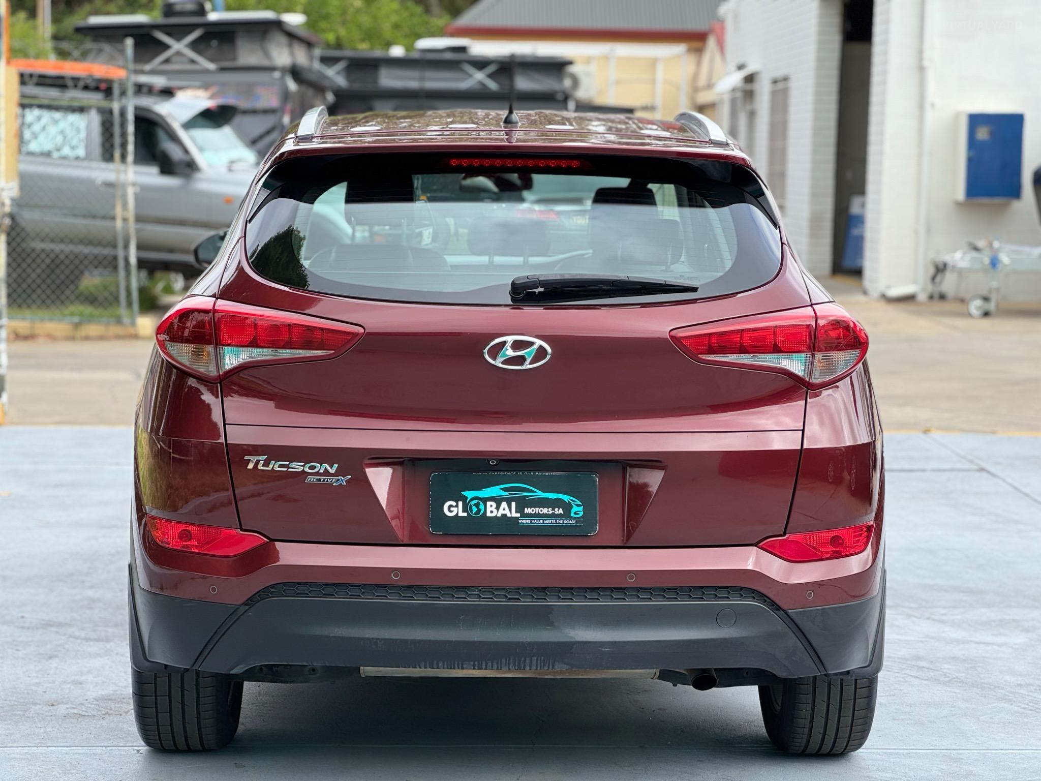 HYUNDAI TUCSON