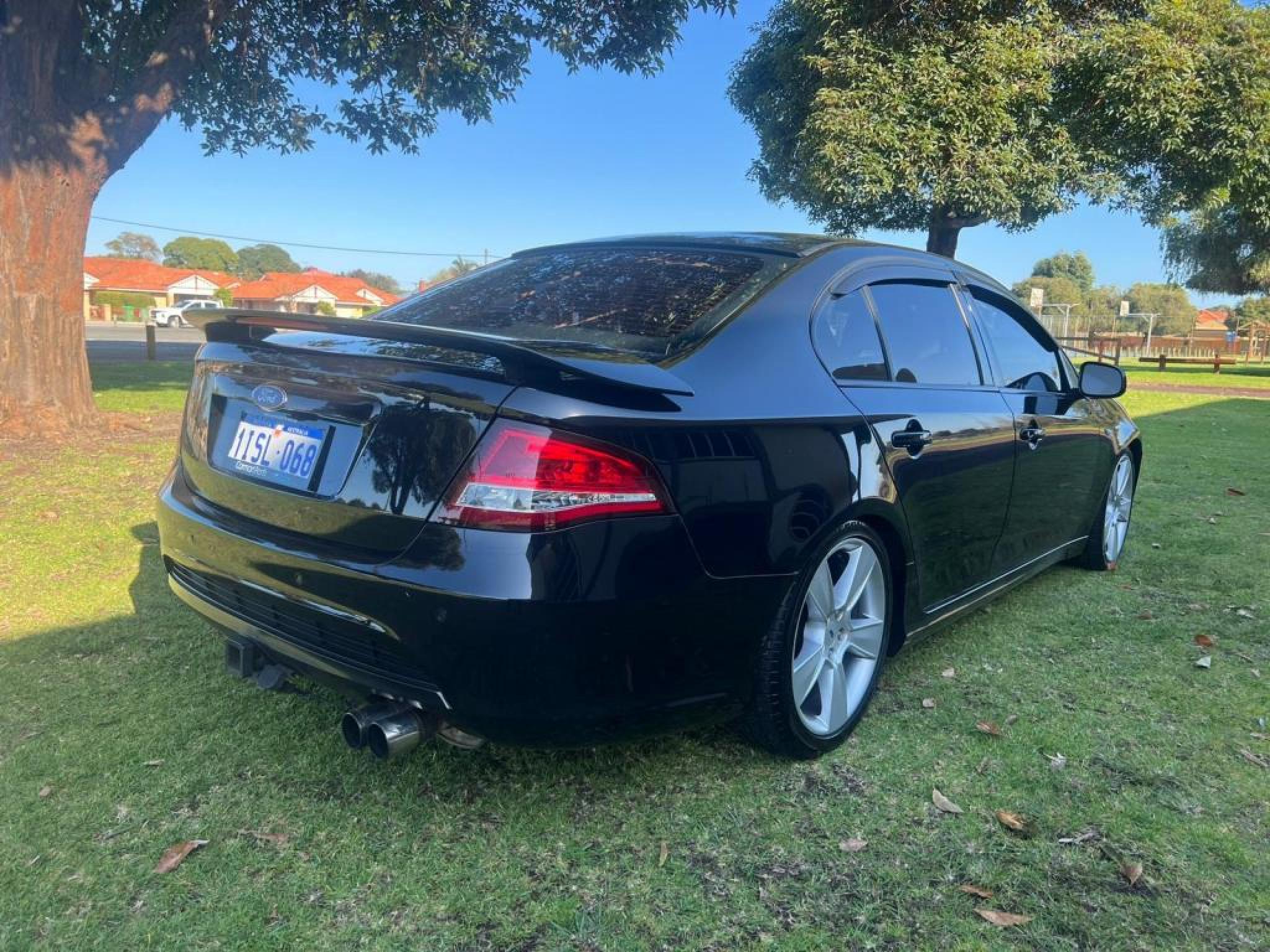 FORD FALCON