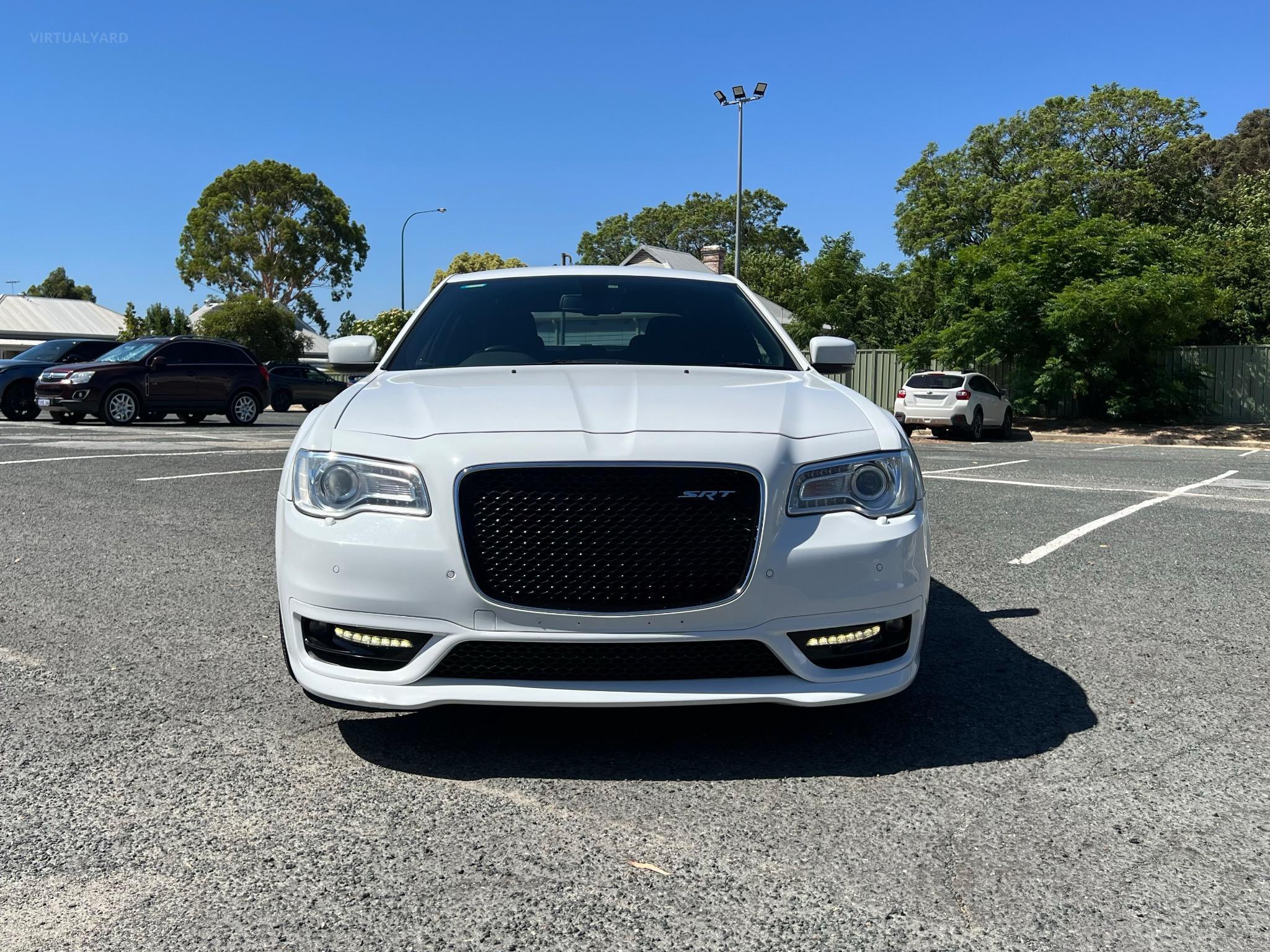 CHRYSLER 300