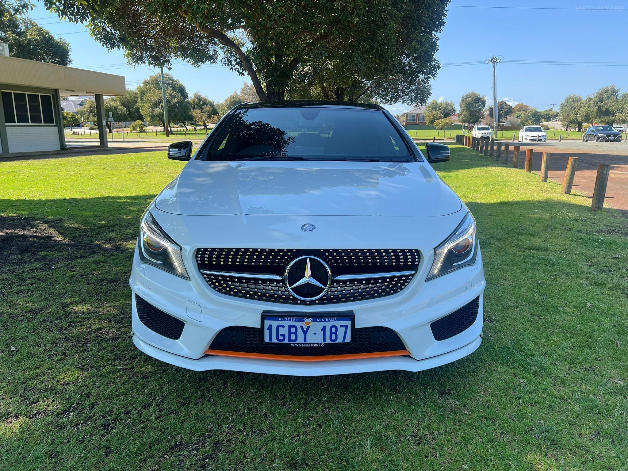 MERCEDES-BENZ CLA