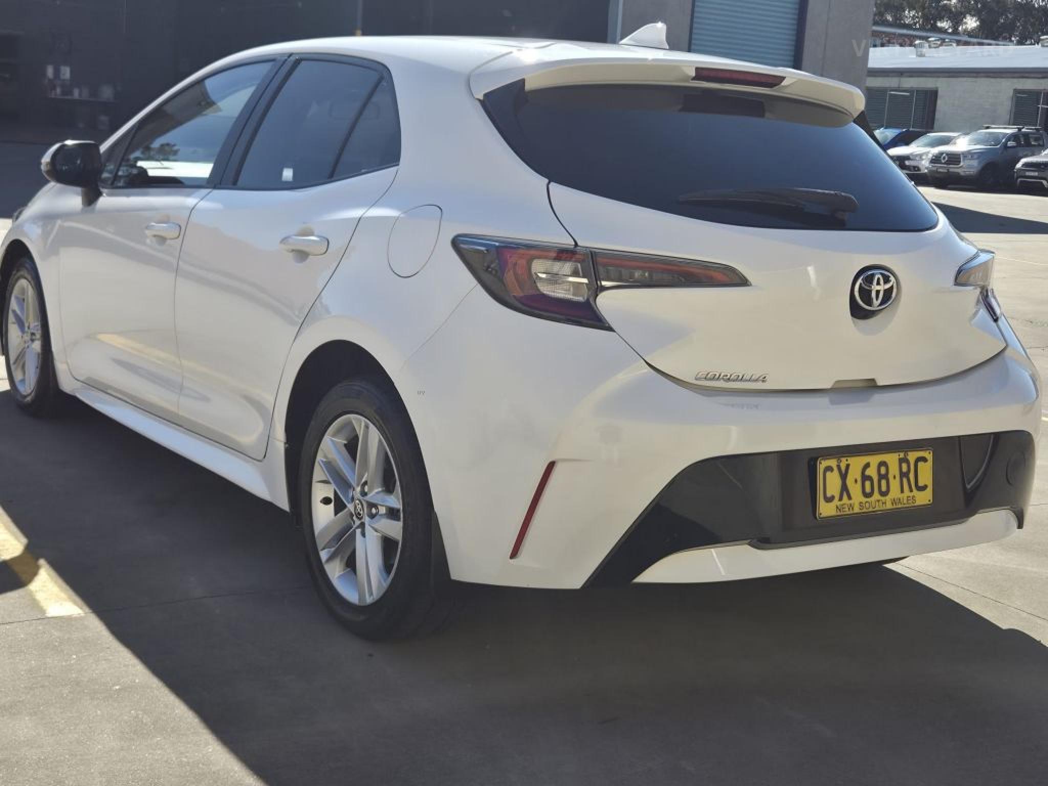 TOYOTA COROLLA