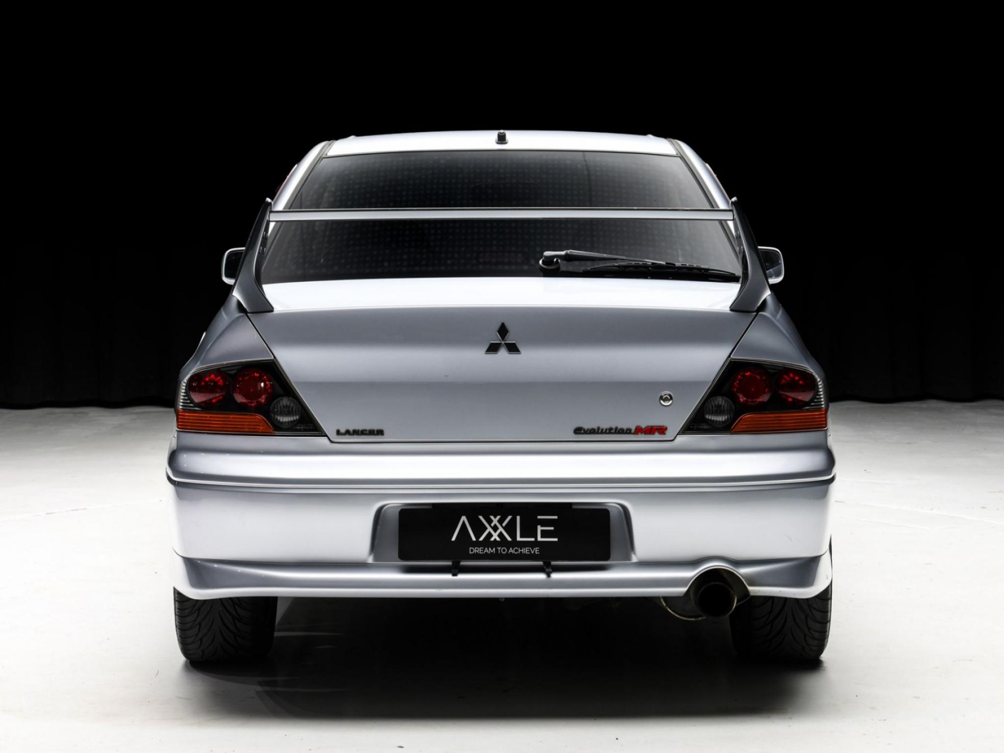 MITSUBISHI LANCER