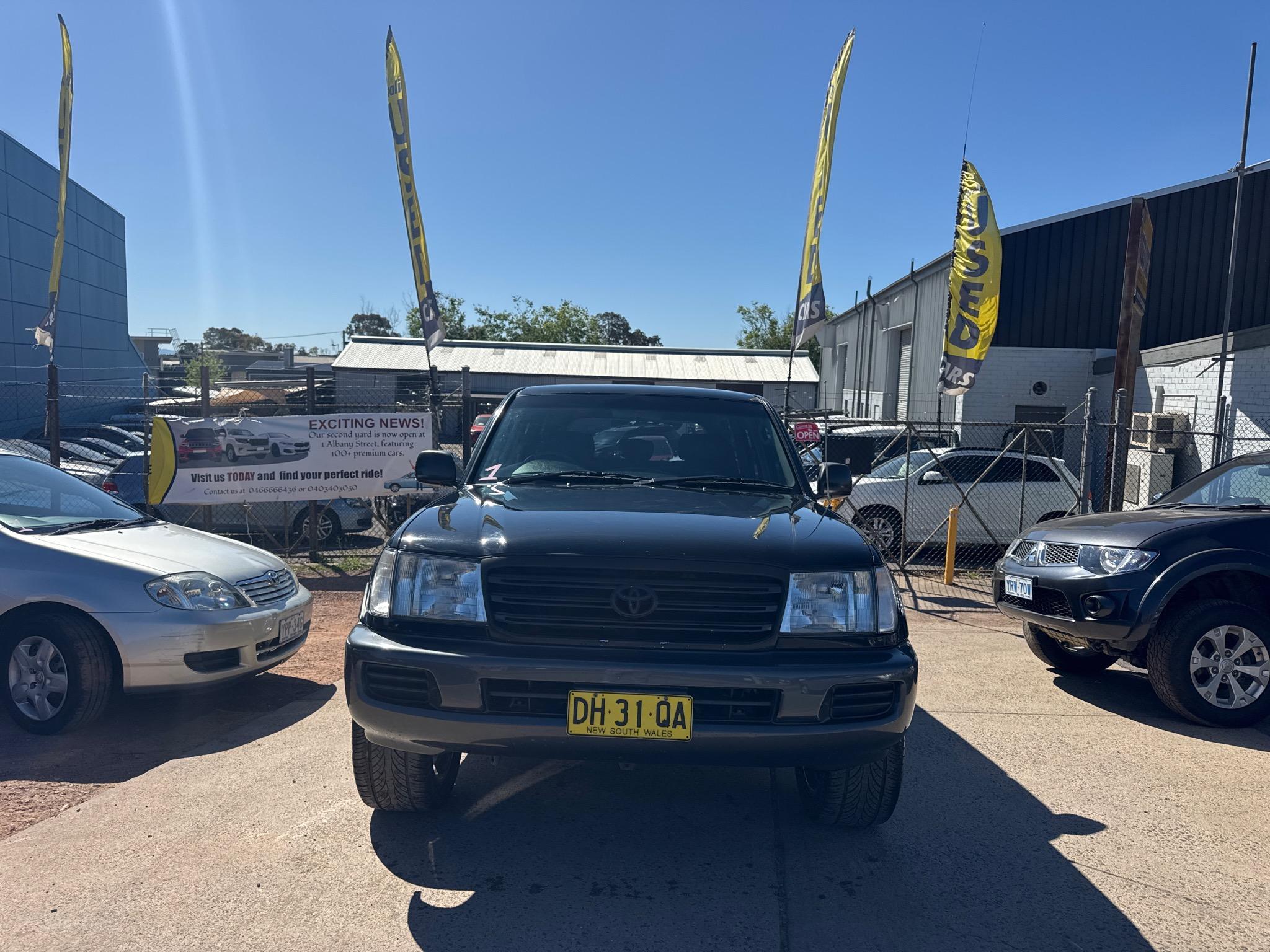 TOYOTA LANDCRUISER