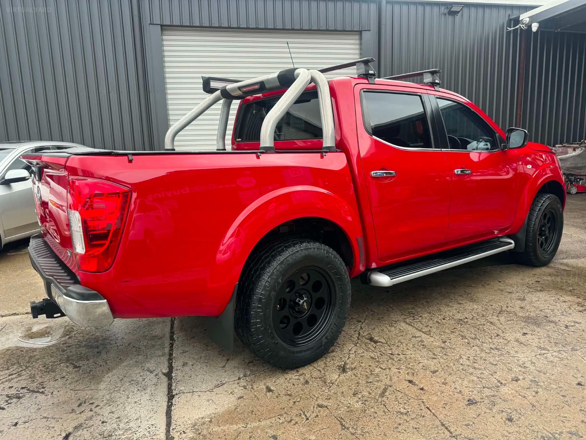 NISSAN NAVARA