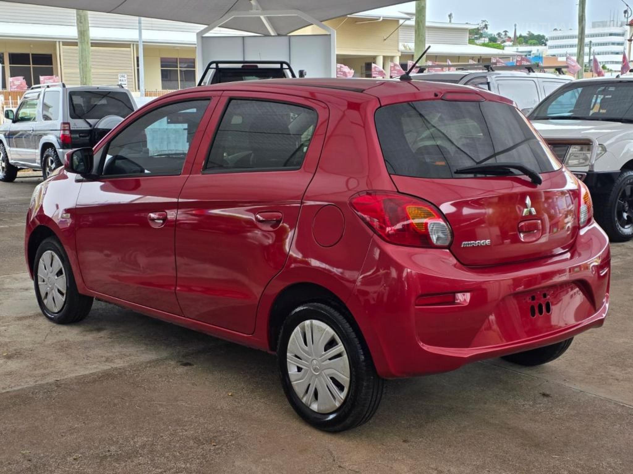 MITSUBISHI MIRAGE