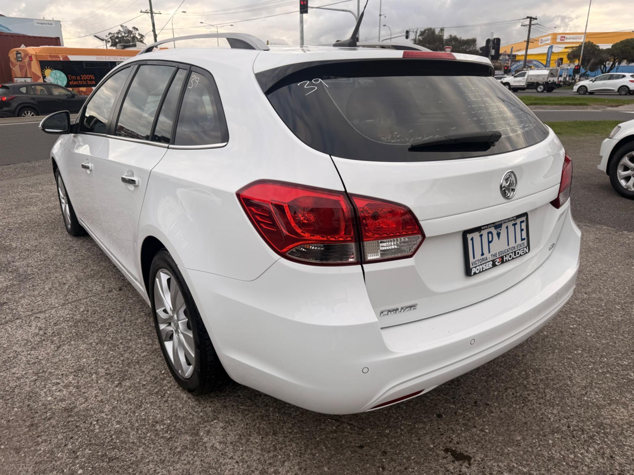 HOLDEN CRUZE