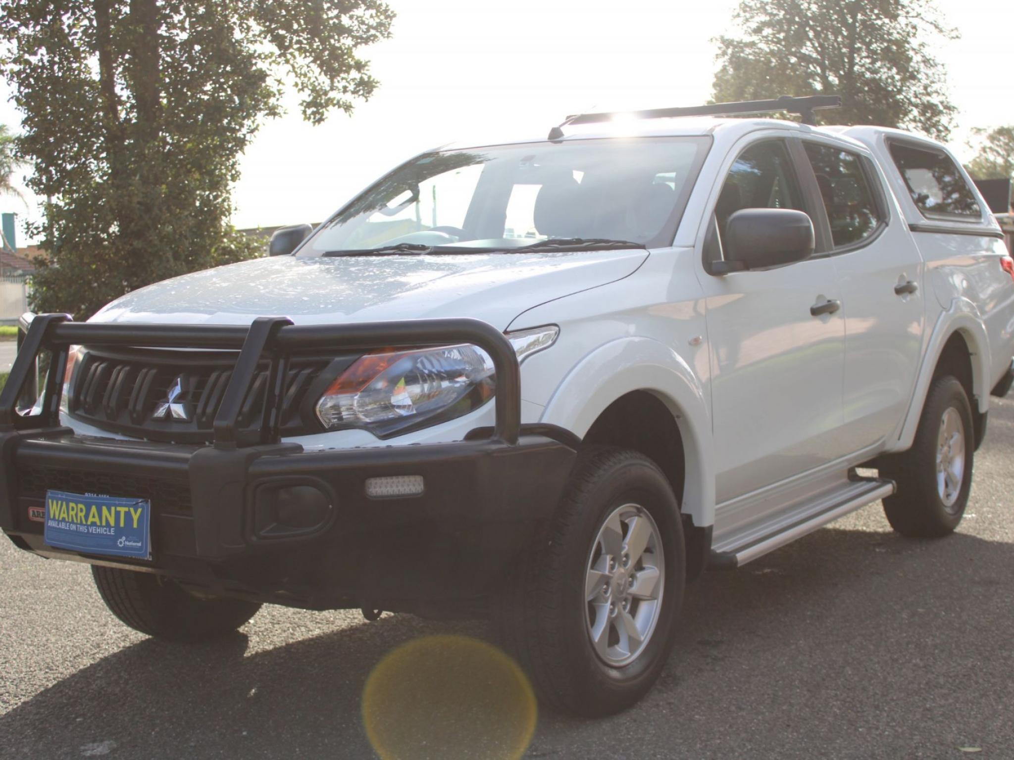 MITSUBISHI TRITON