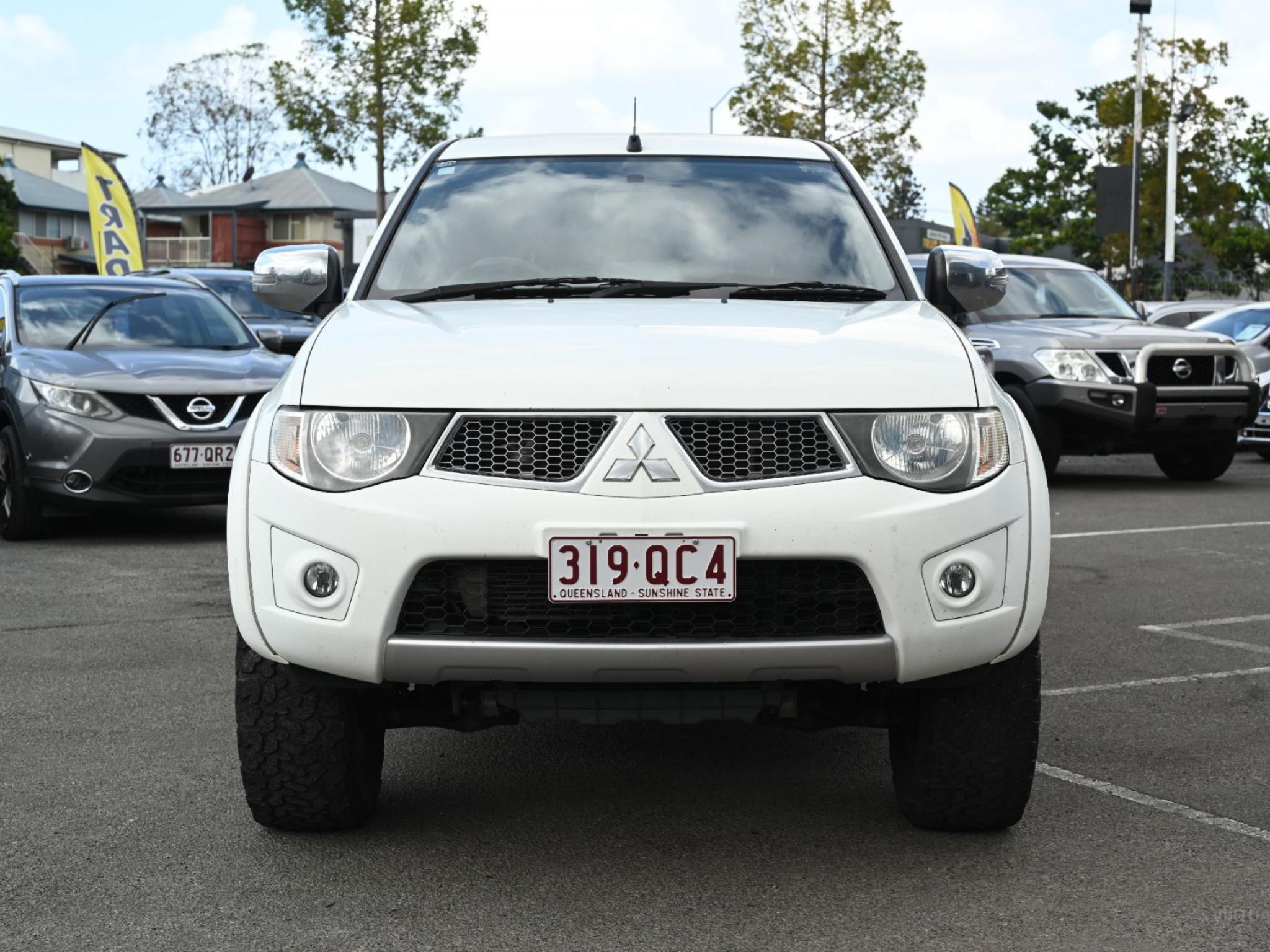 Mitsubishi  Triton