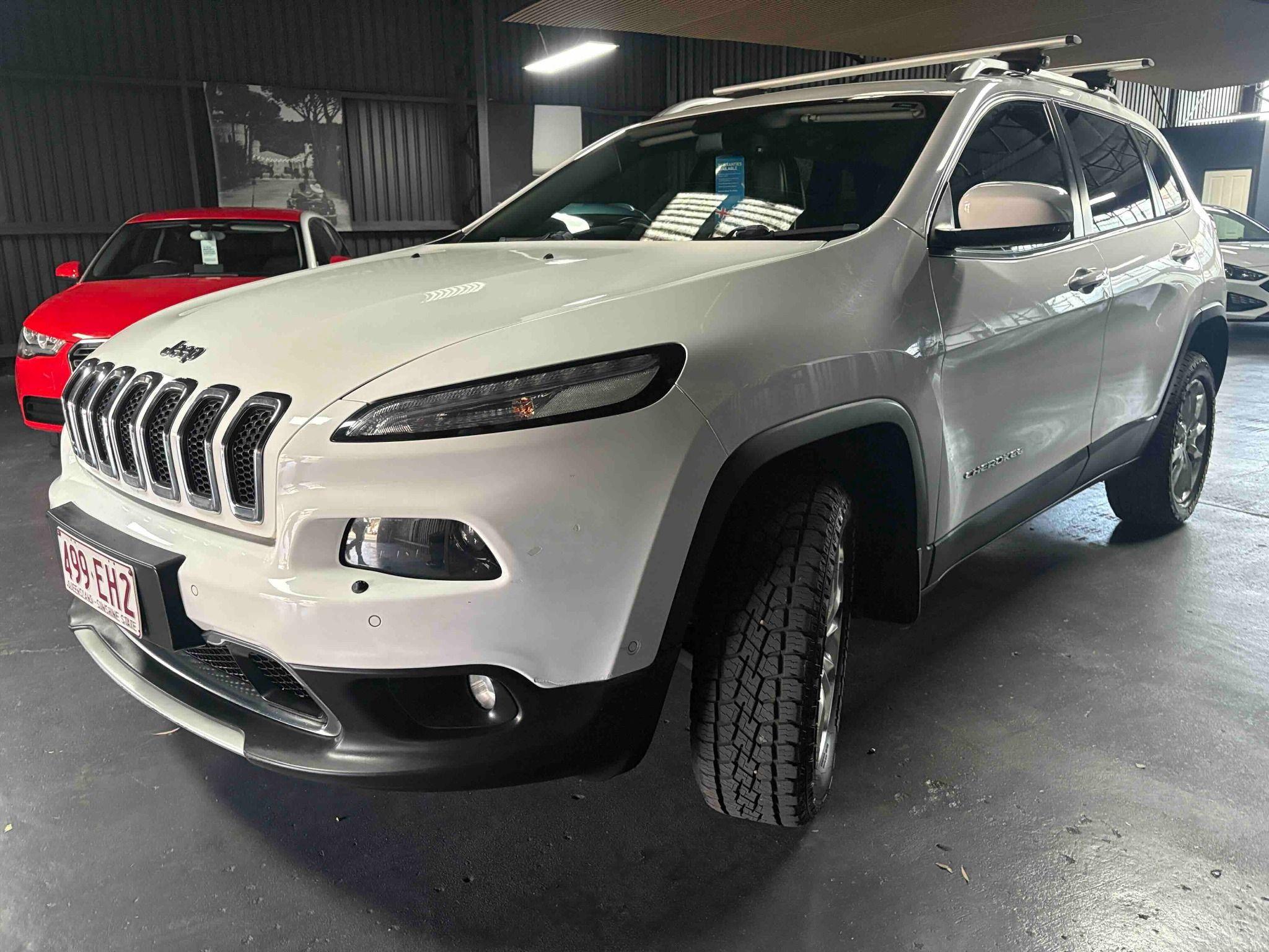 JEEP CHEROKEE