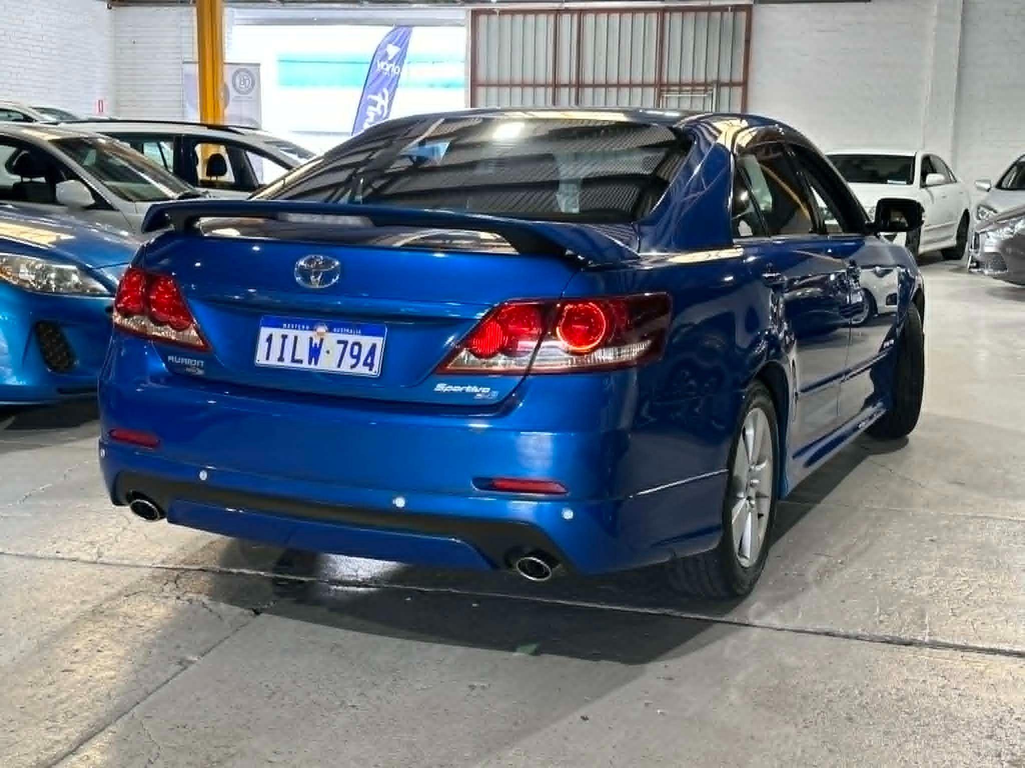 TOYOTA AURION