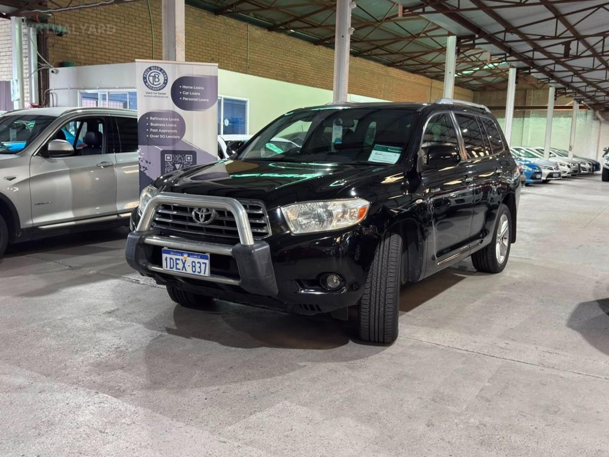 TOYOTA KLUGER