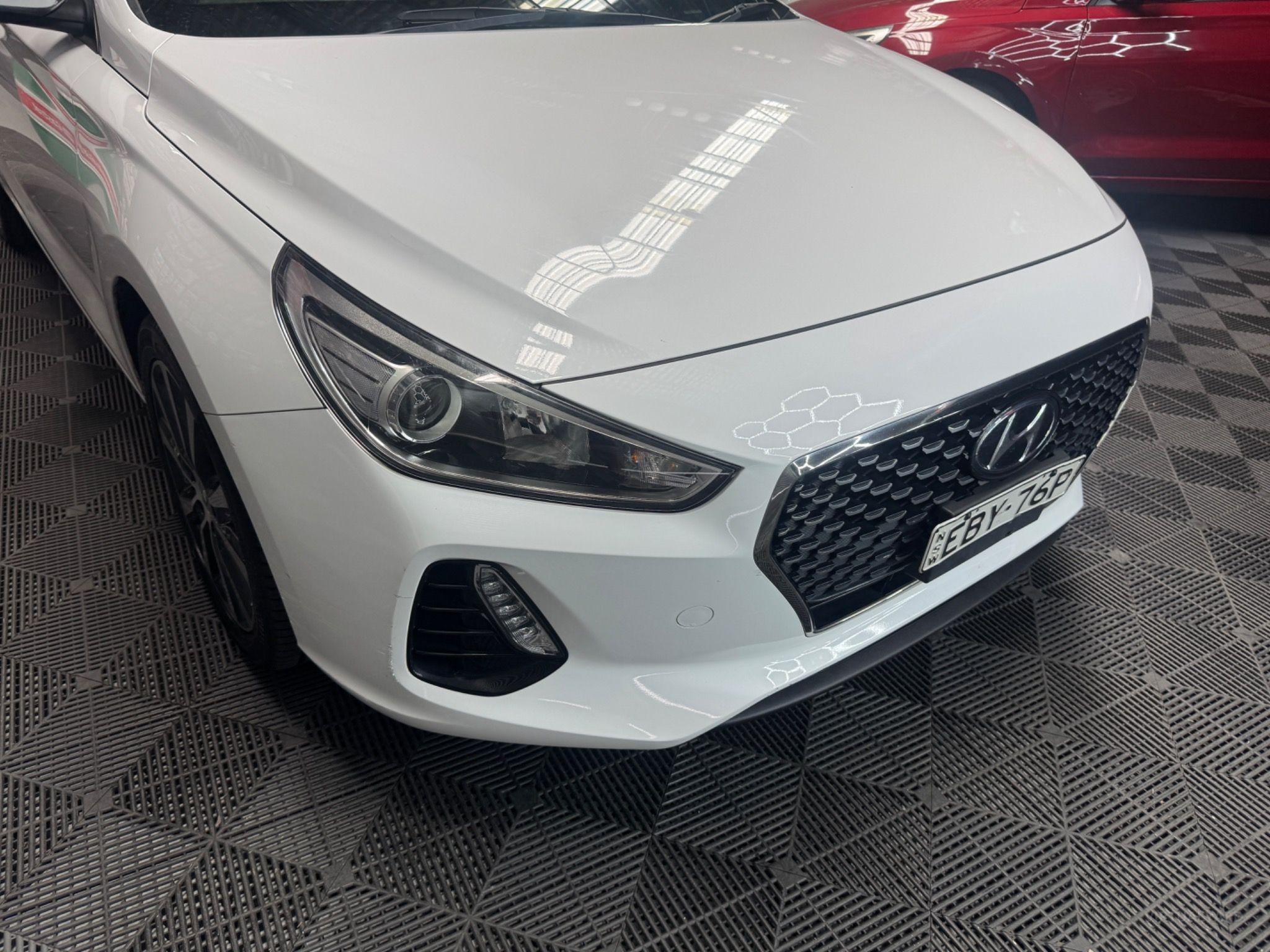 HYUNDAI i30