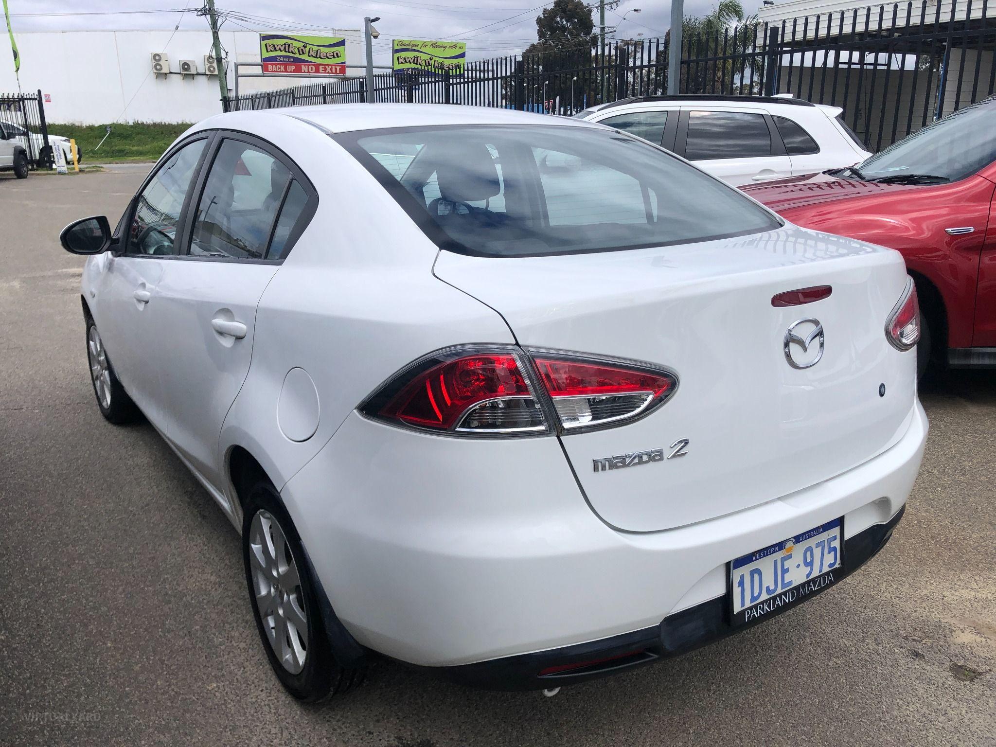 Mazda 2